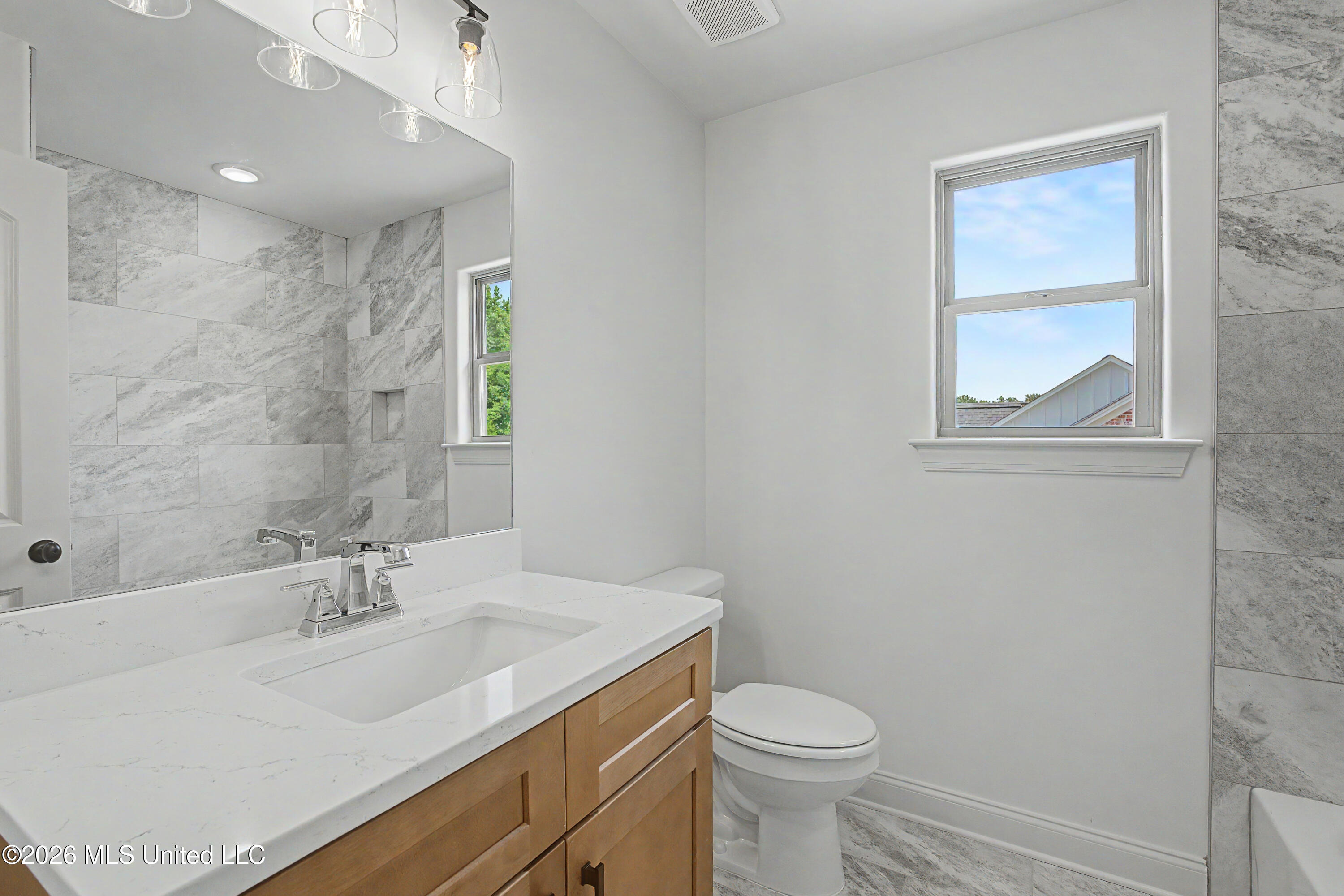 1667 Baisley Drive Property Photo 24