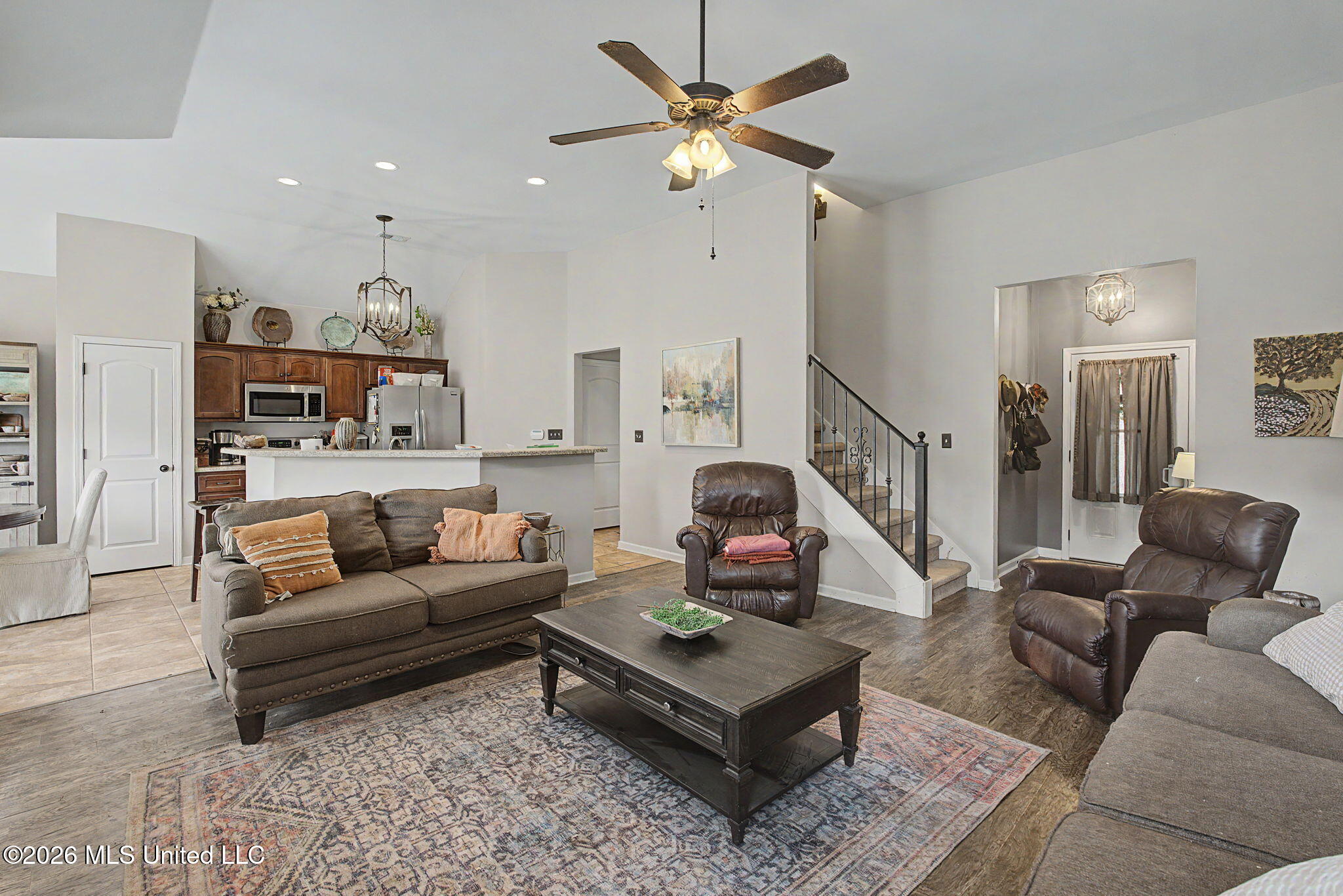 2669 Harvest Tree Drive Property Photo 9