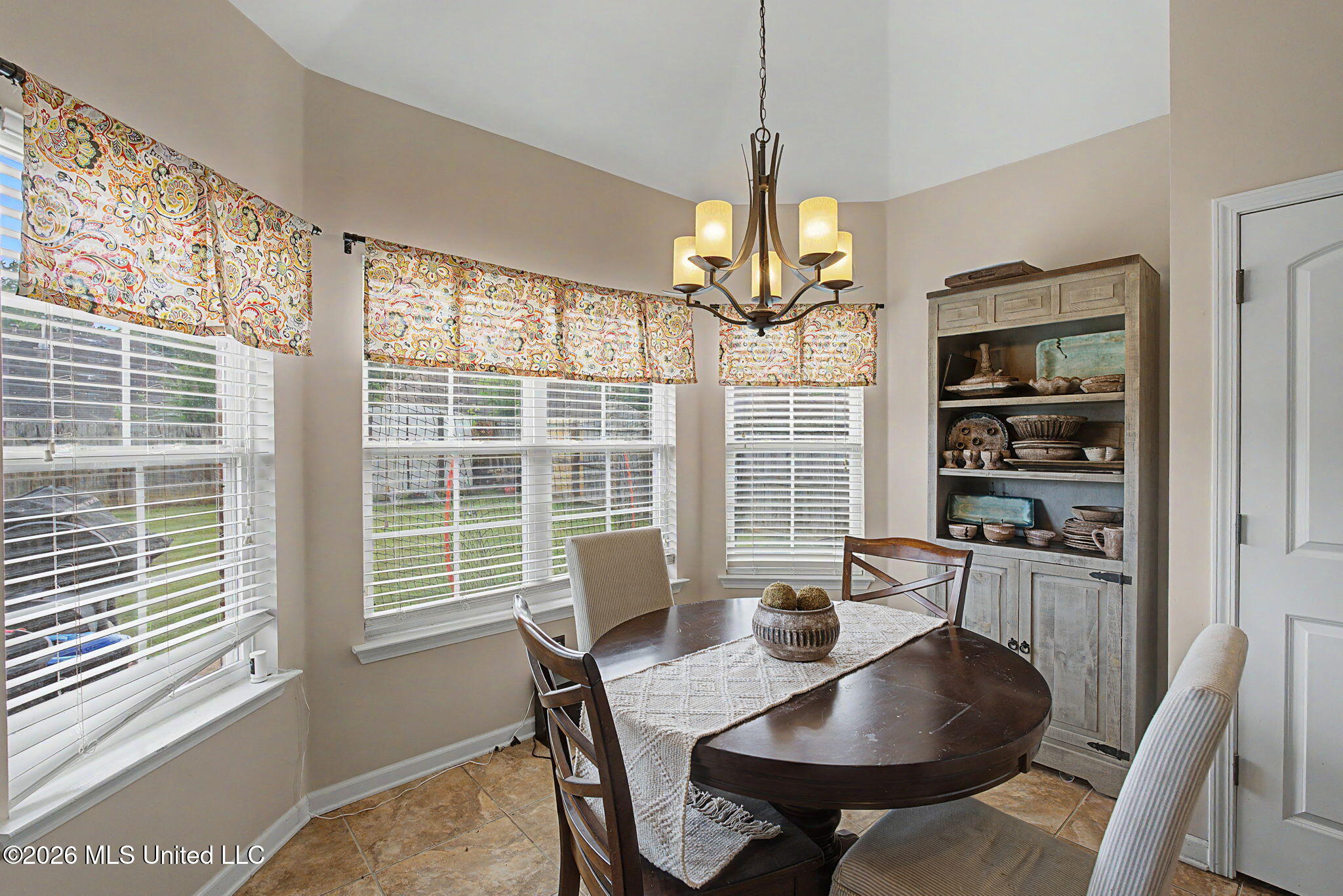 2669 Harvest Tree Drive Property Photo 13