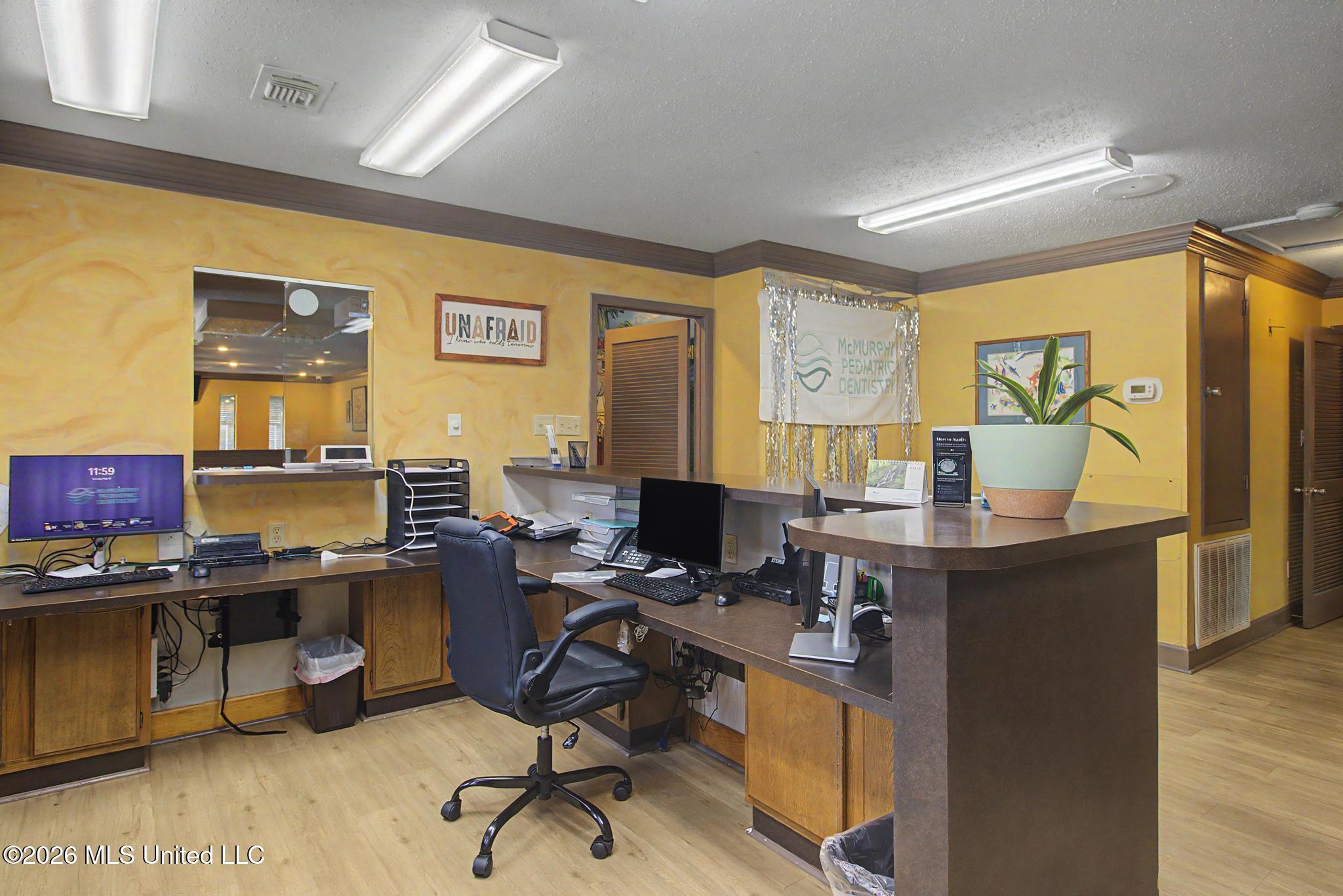 1070 Judge Sekul Avenue Property Photo 7