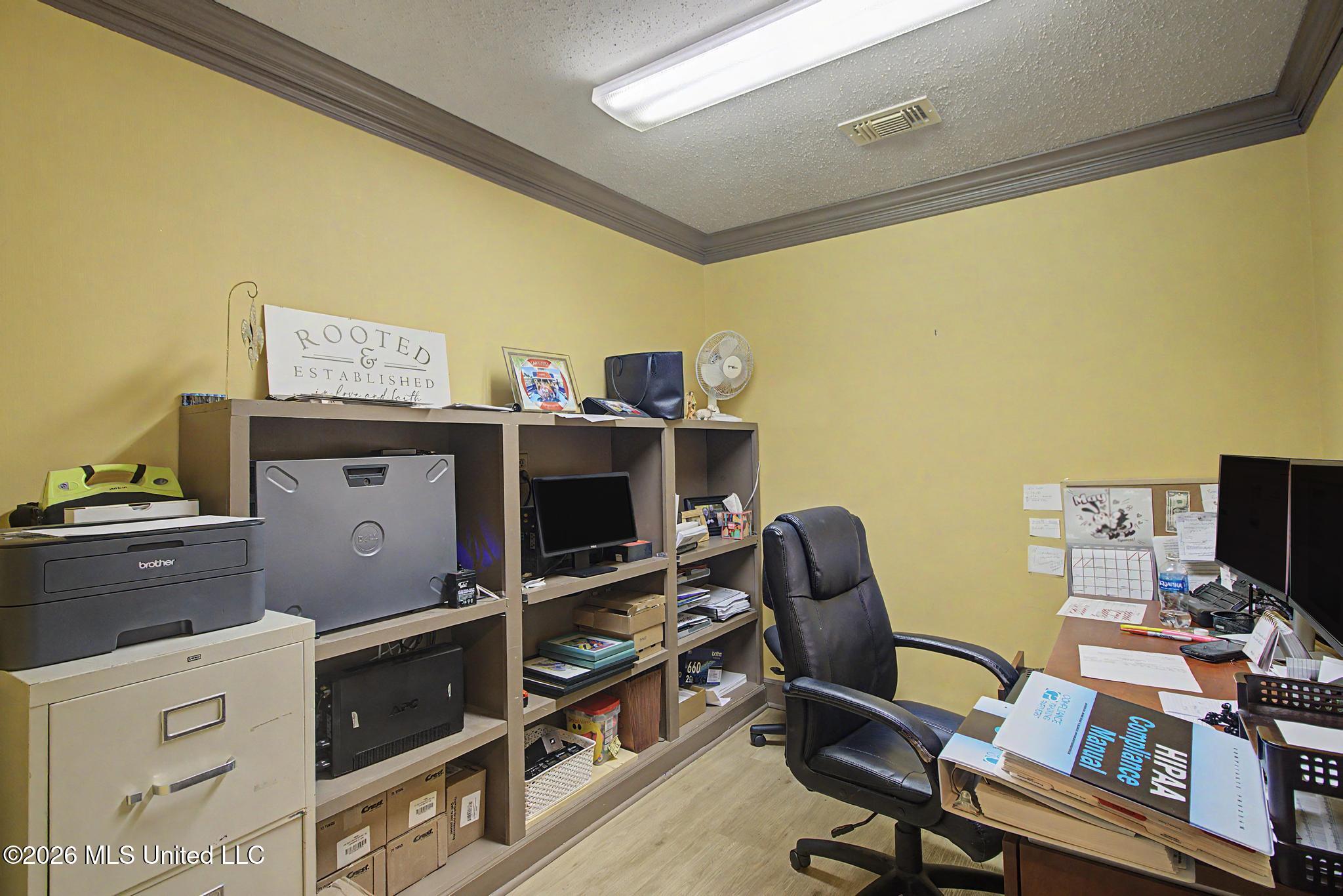 1070 Judge Sekul Avenue Property Photo 20