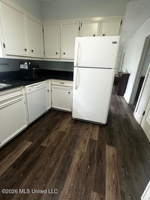 667 Roosevelt Street Property Photo 3