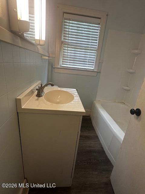 667 Roosevelt Street Property Photo 10