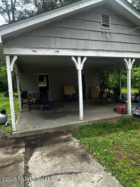 667 Roosevelt Street Property Photo 14