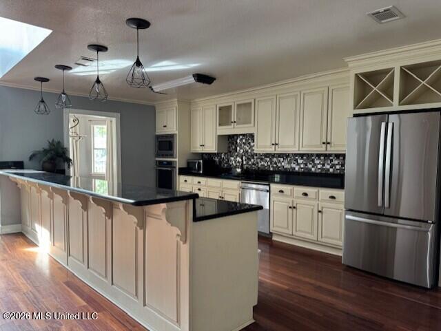 5300 Beardslee Street Property Photo 3