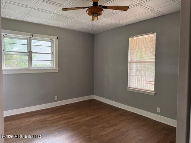 5300 Beardslee Street Property Photo 9