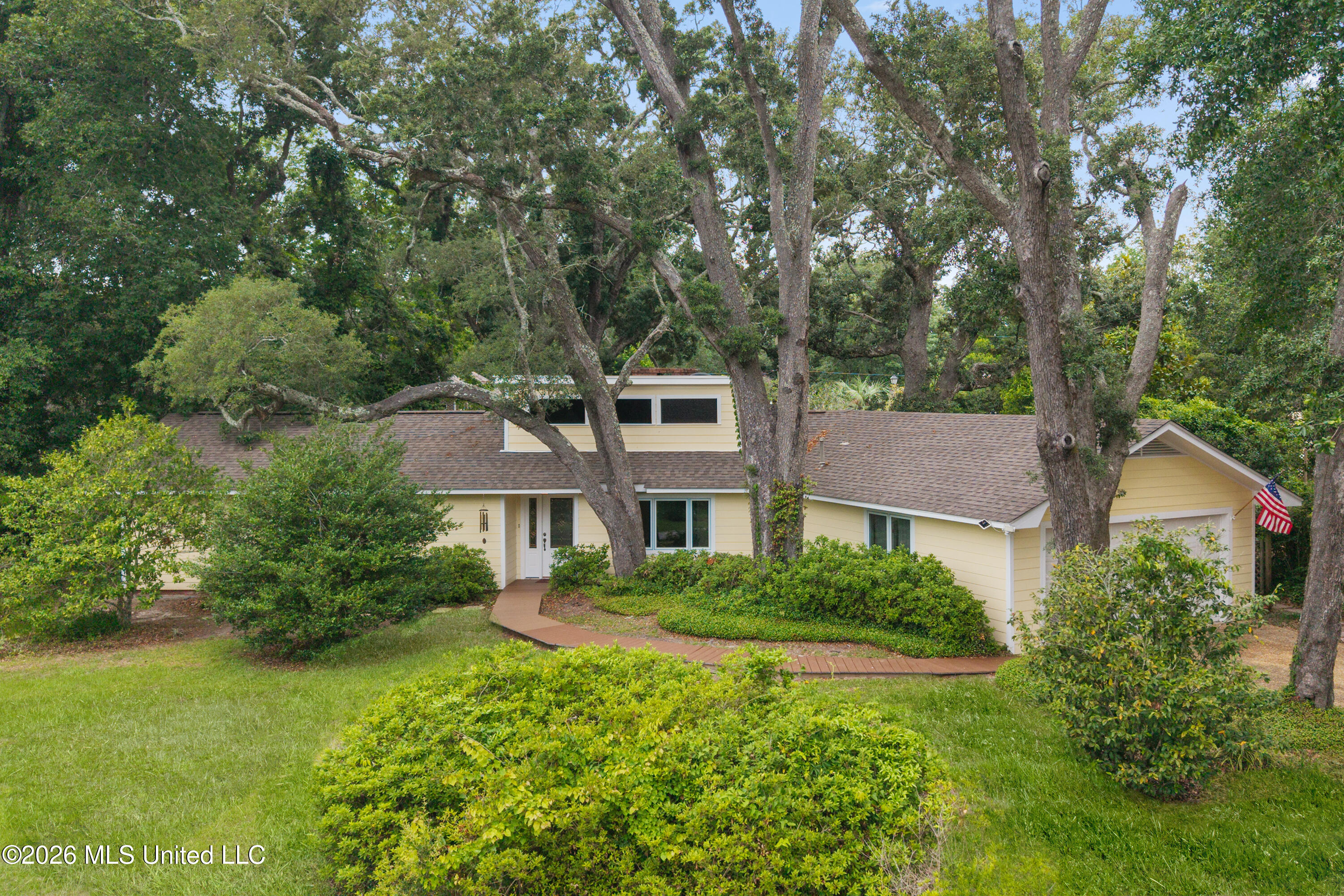 124 Shadowlawn Avenue Property Photo 1