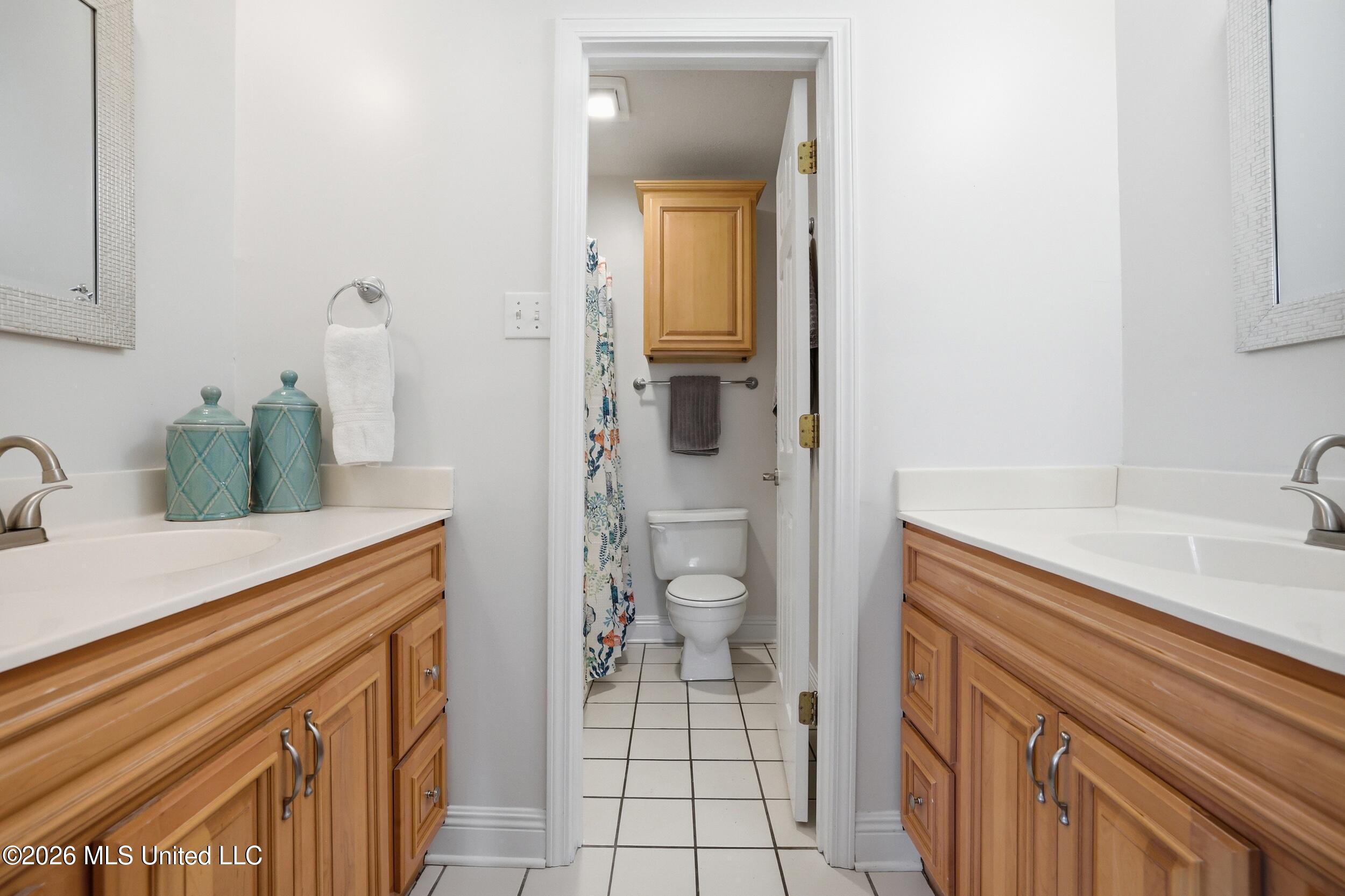 6920 Pinehurst Drive Property Photo 22