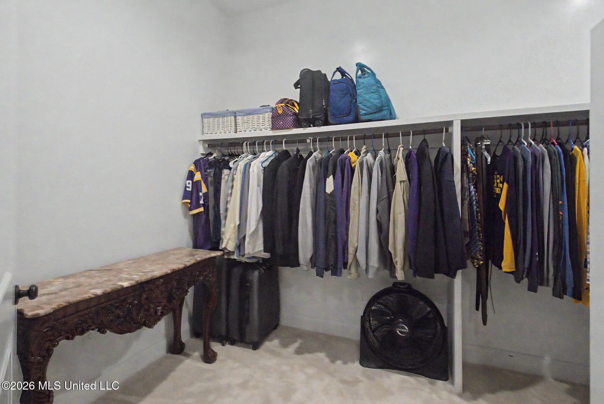 1034 W Mchenry Road Property Photo 26