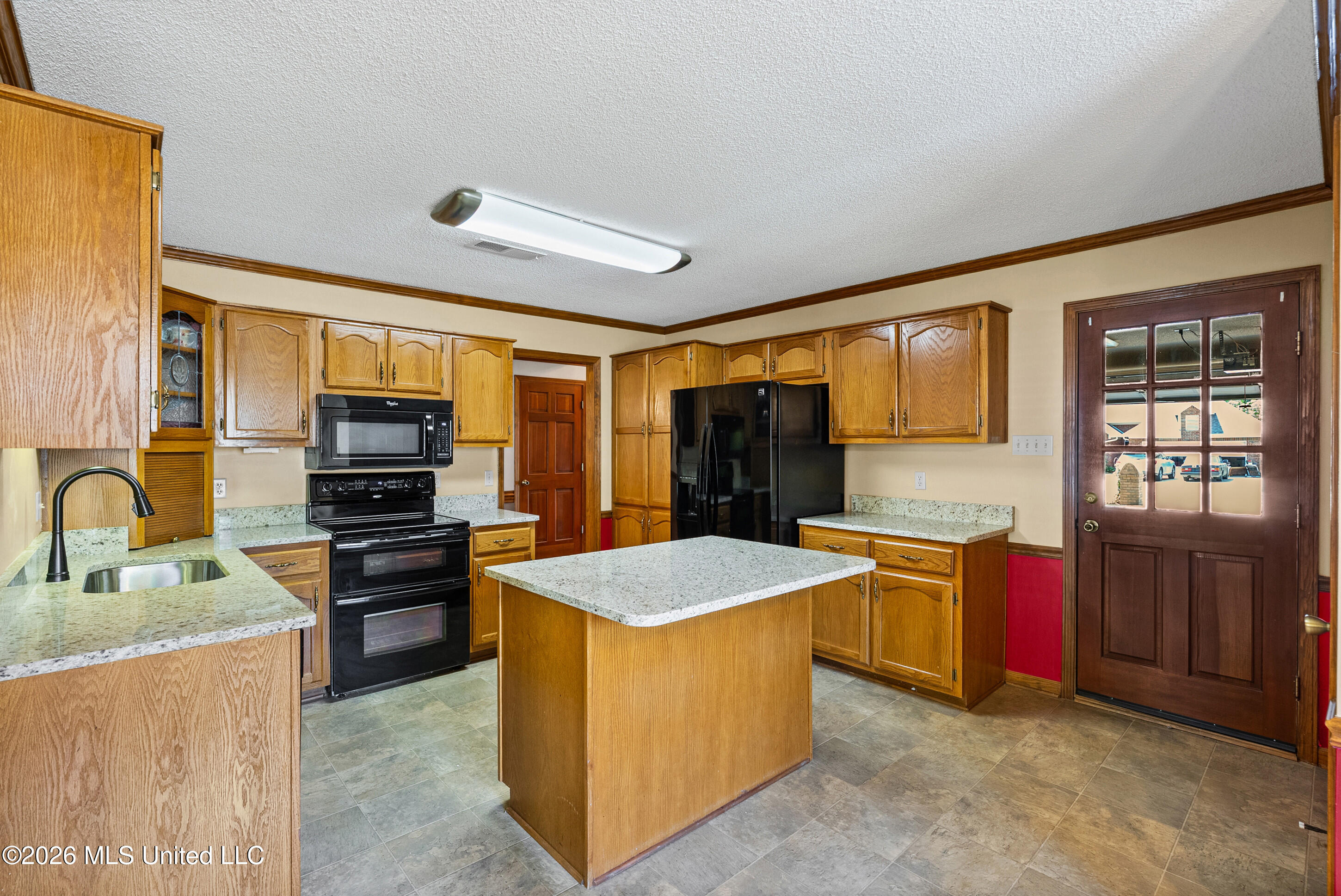 5944 Southbend Lane Property Photo 9