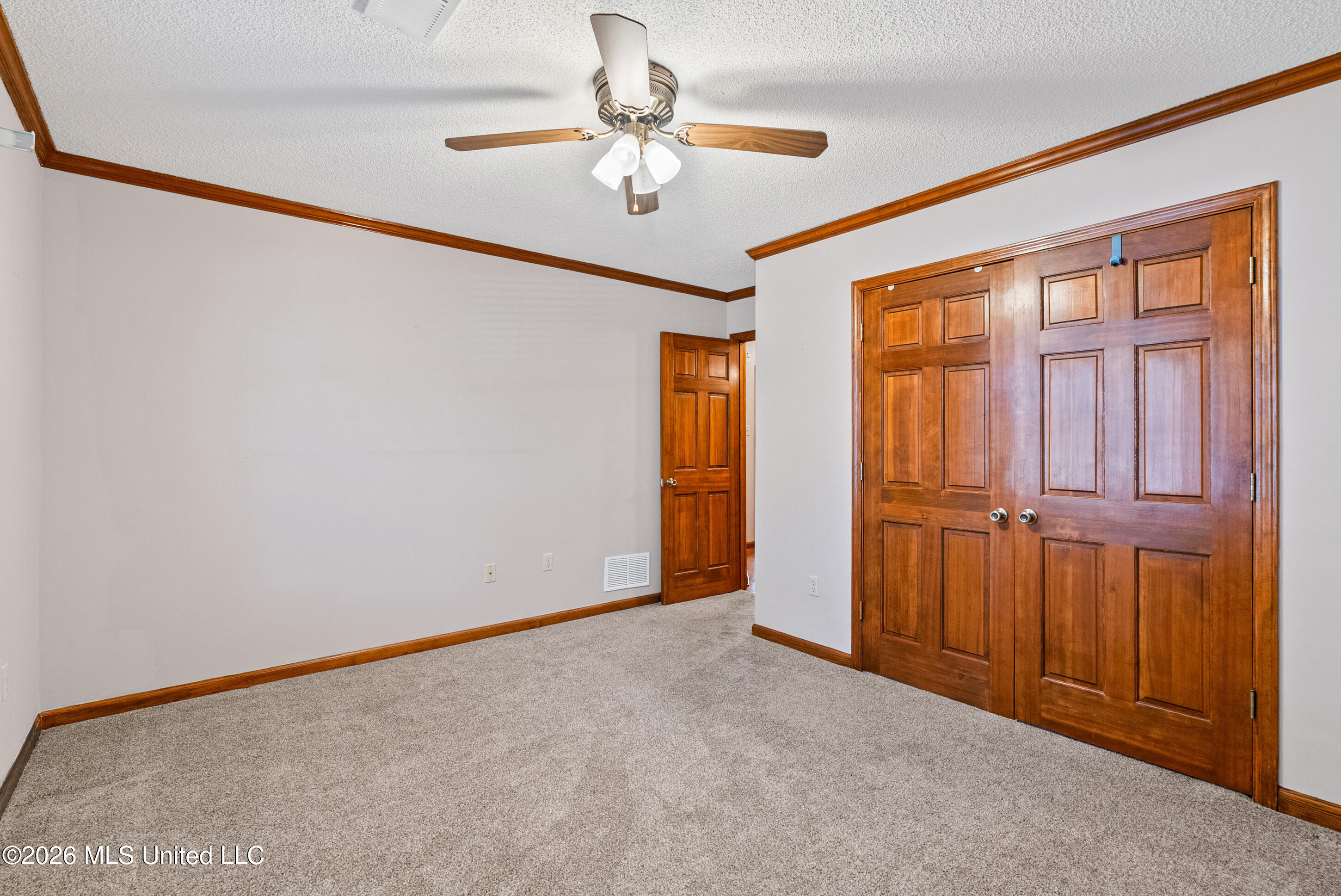 5944 Southbend Lane Property Photo 28