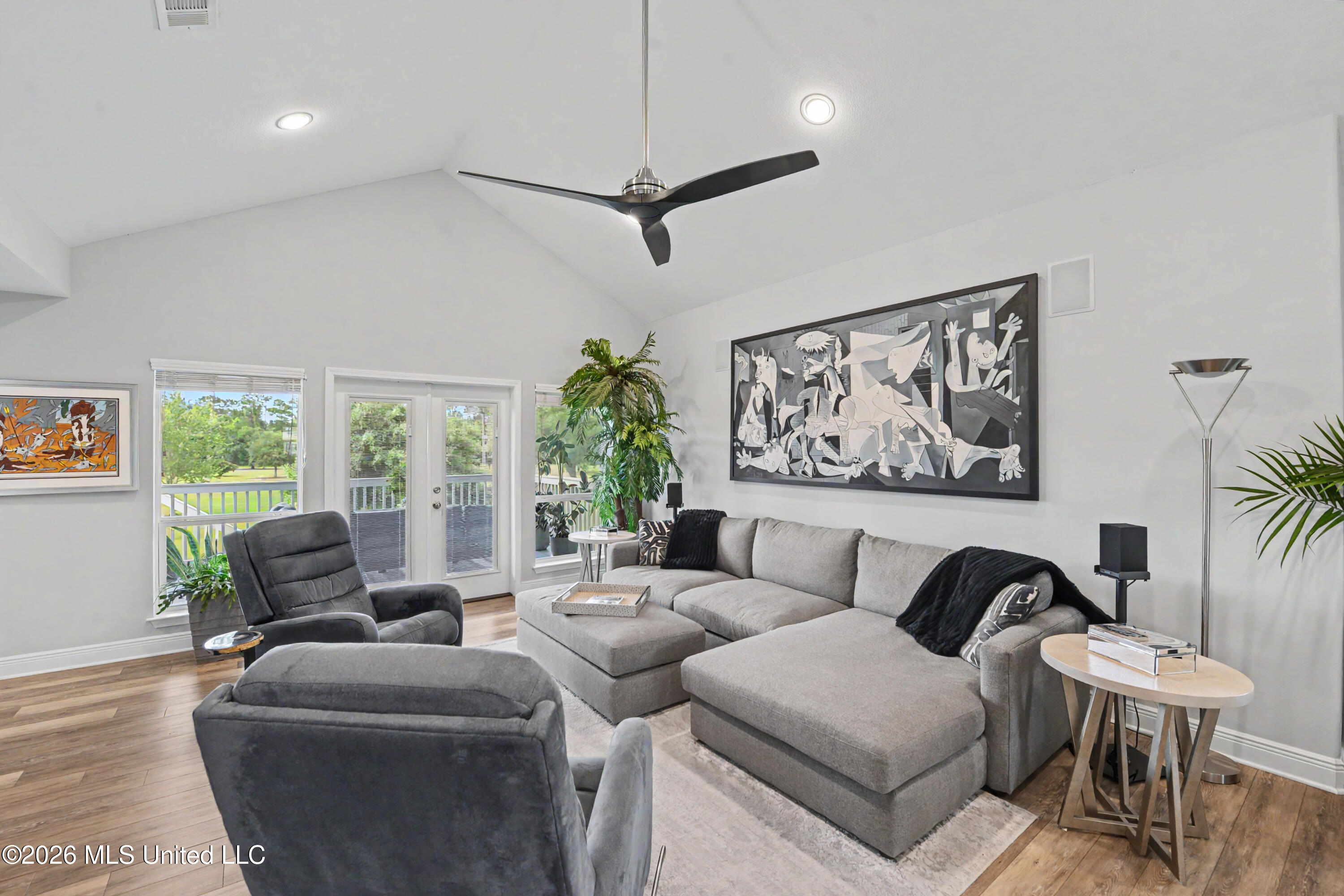 334 Lemoyne Road Property Photo 15