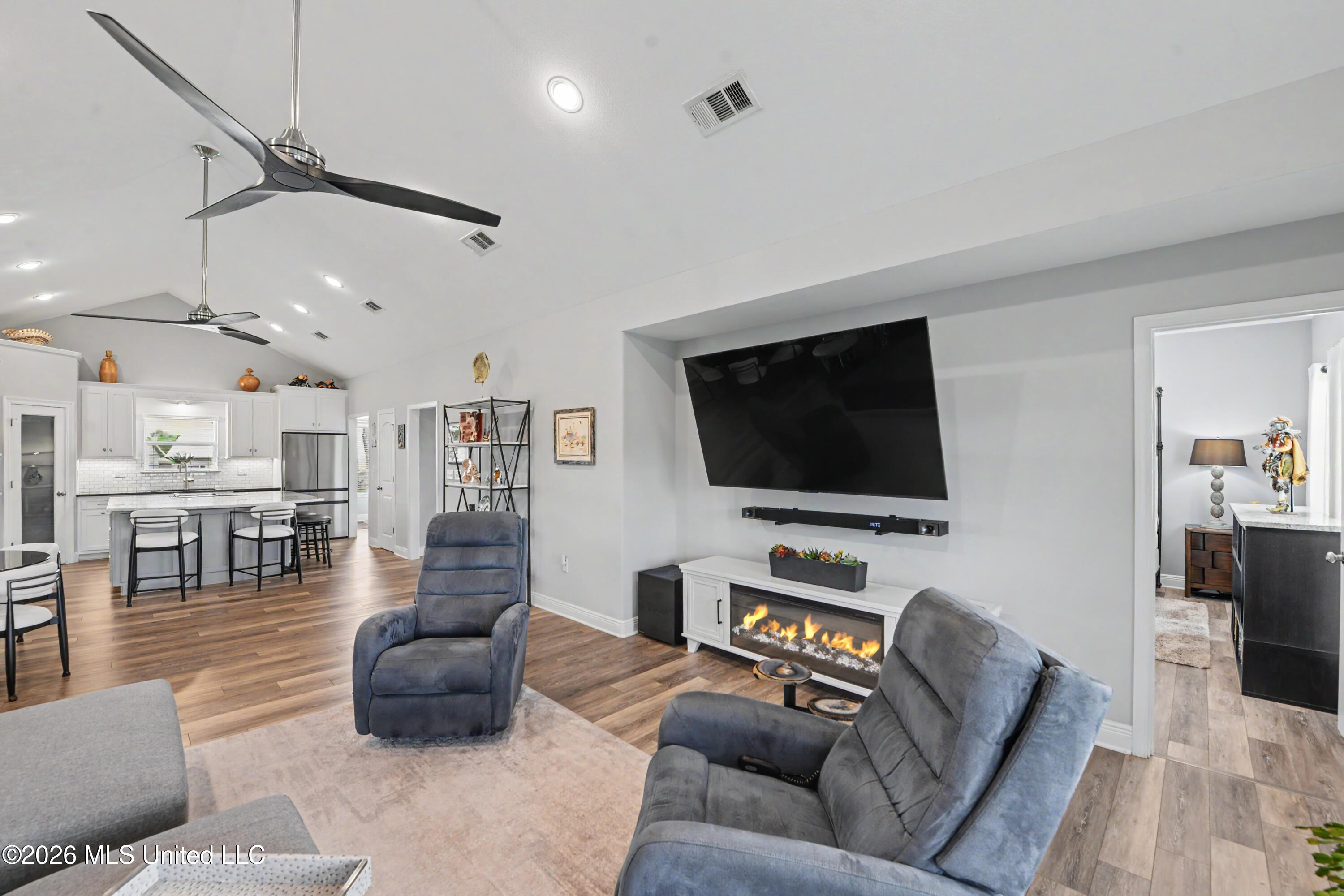 334 Lemoyne Road Property Photo 17