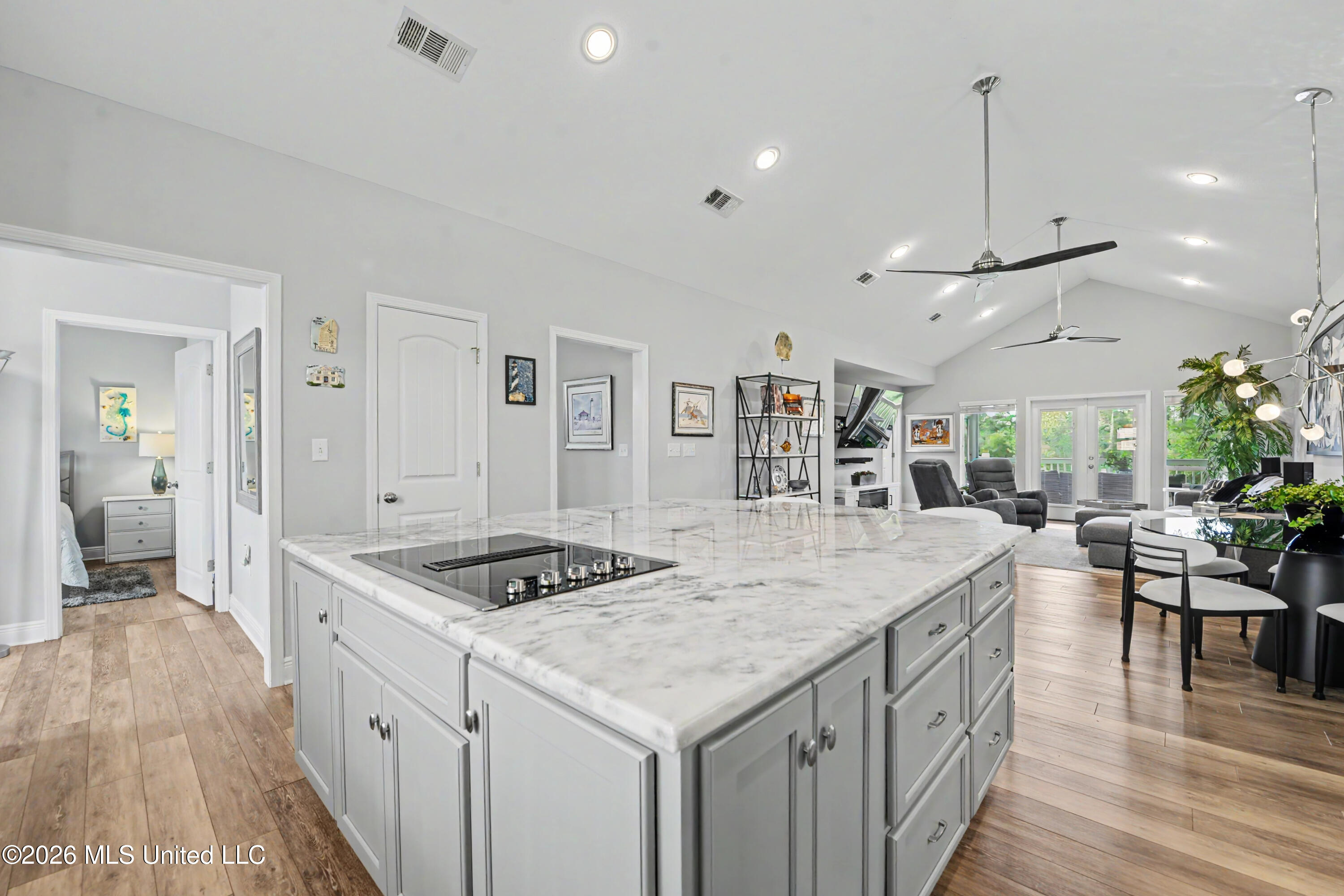 334 Lemoyne Road Property Photo 23