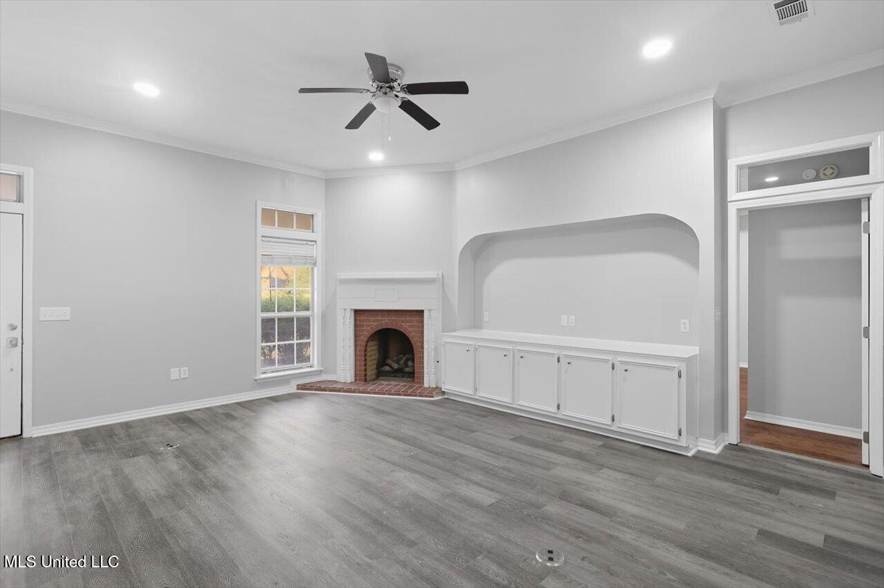 25 Moss Woods Cove Property Photo 2
