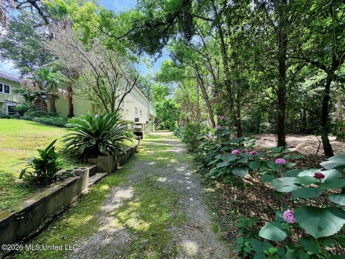 808 Desoto Street Property Photo 20