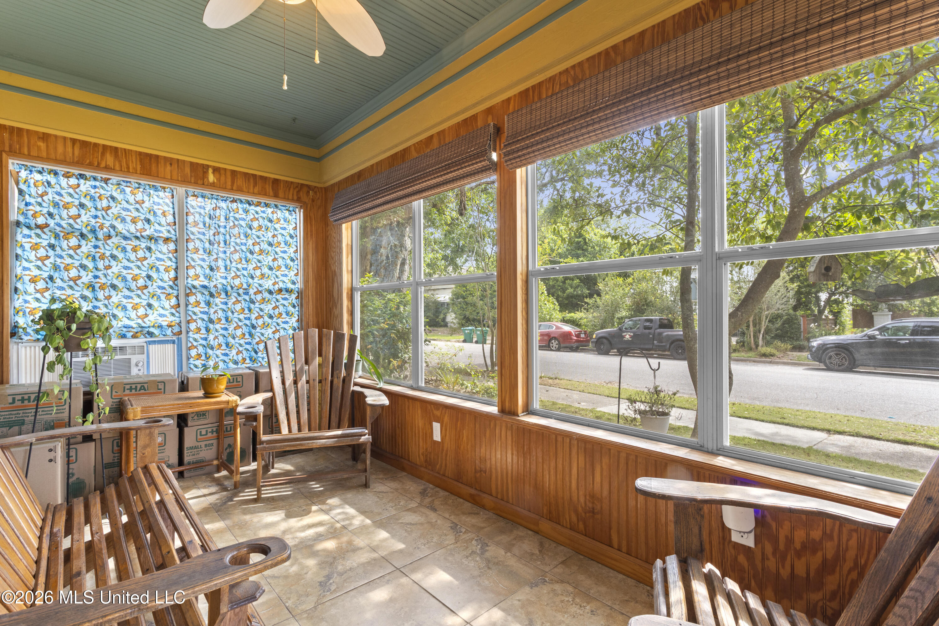 1901 20th Avenue Property Photo 5