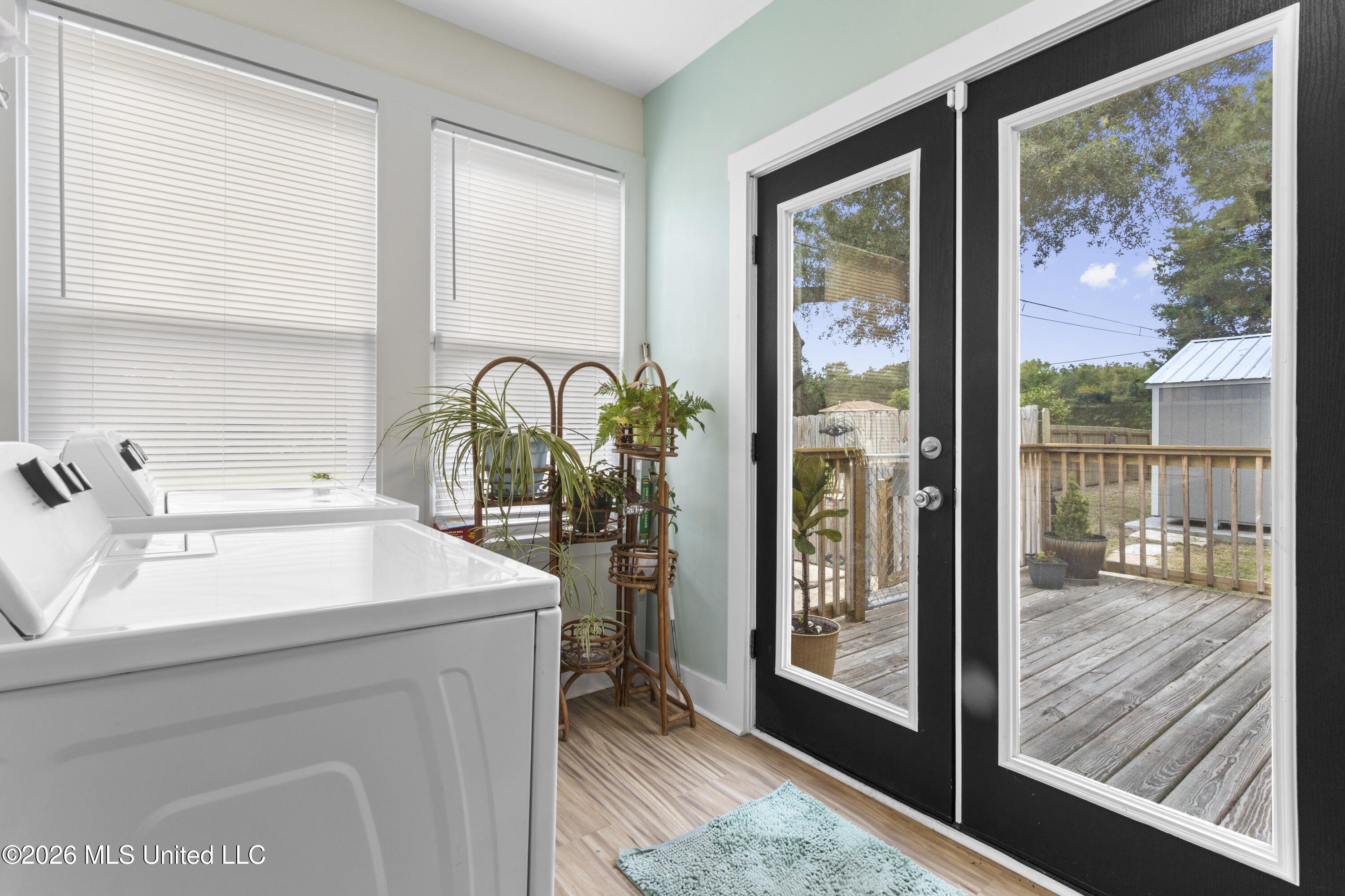 1901 20th Avenue Property Photo 22
