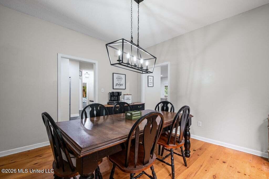 221 Pleasant Hill Drive Property Photo 16