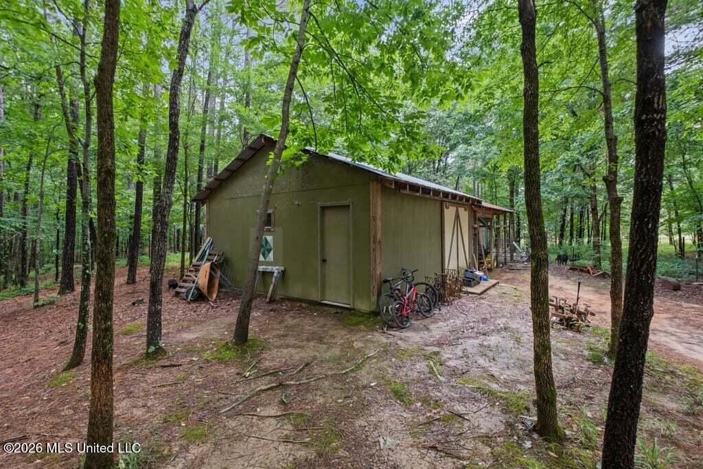 221 Pleasant Hill Drive Property Photo 38