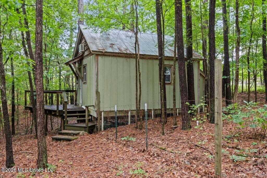 221 Pleasant Hill Drive Property Photo 41