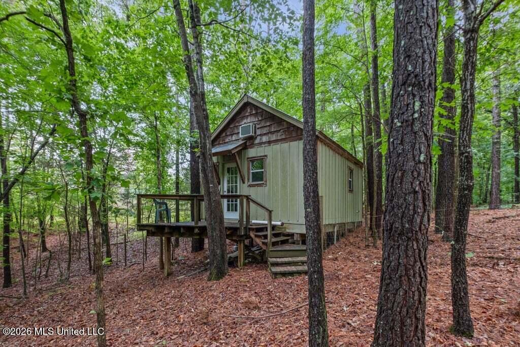 221 Pleasant Hill Drive Property Photo 42