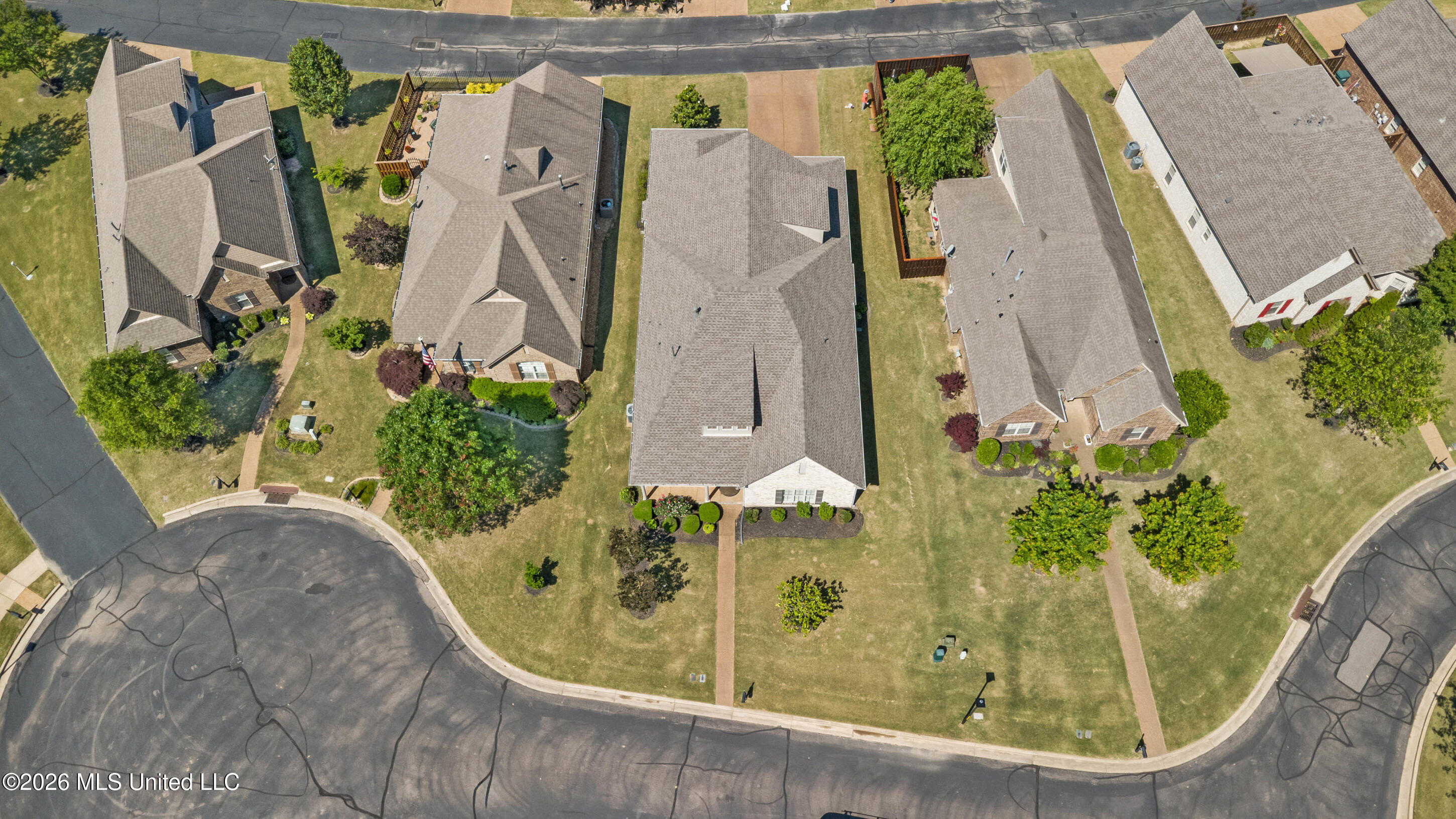 5835 Snowden Run Cove Property Photo 27