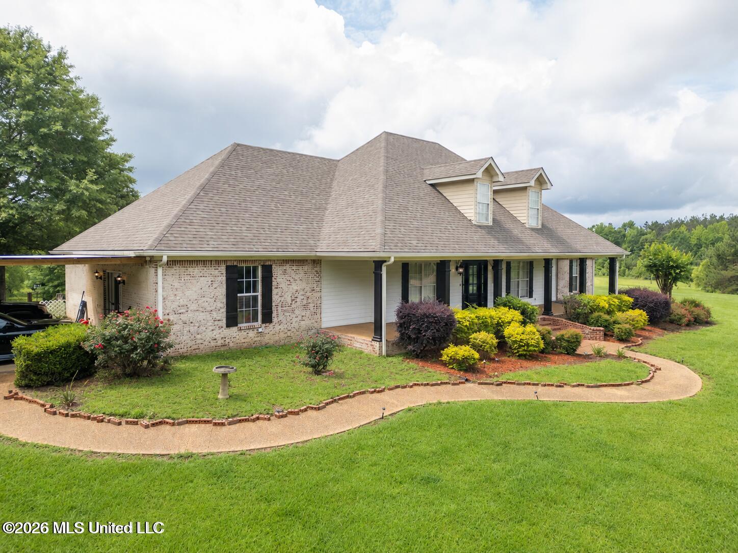 1529 Lower Milligan Springs Road Property Photo 3