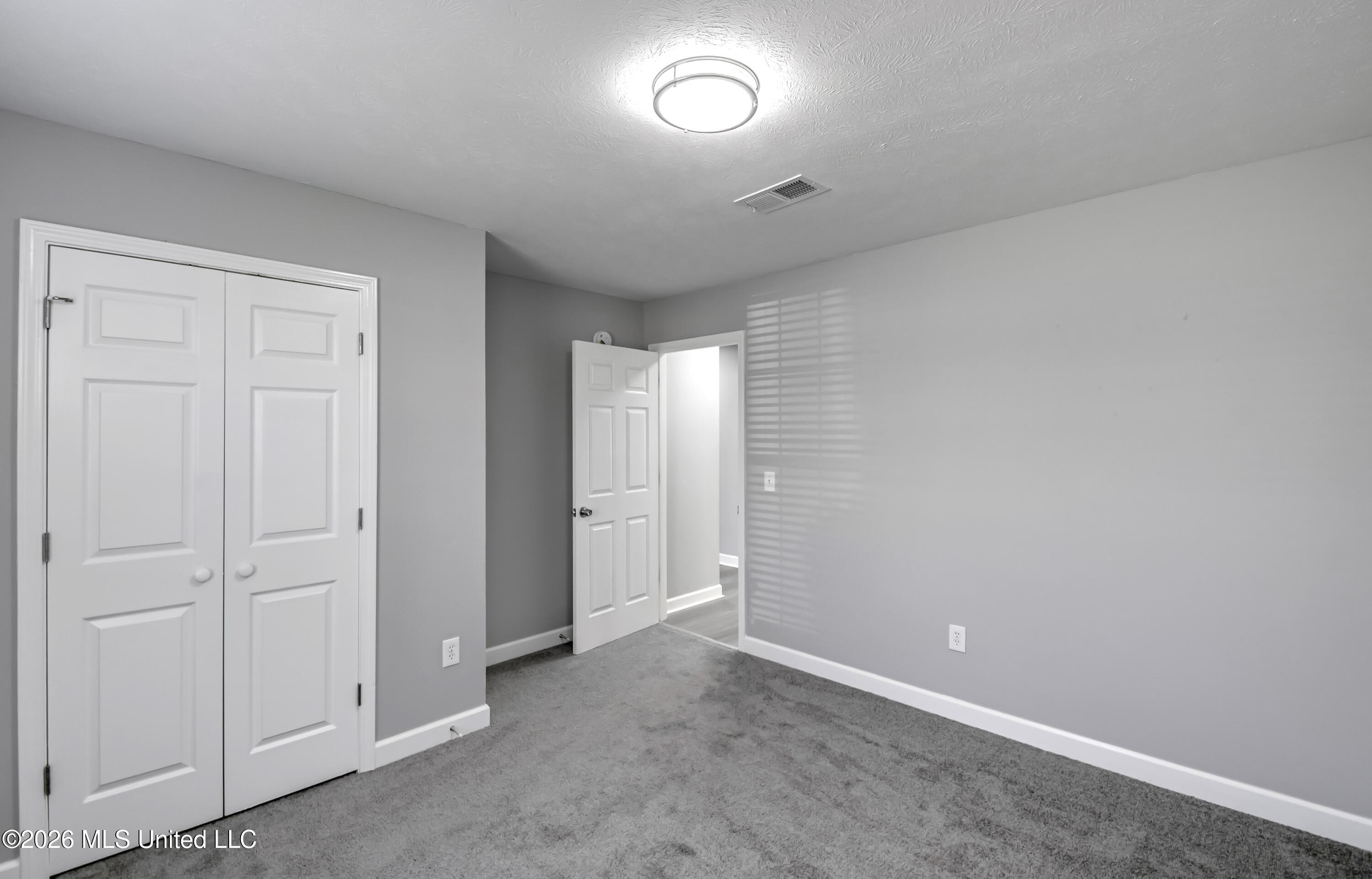 517 Roxbury Place Property Photo 42