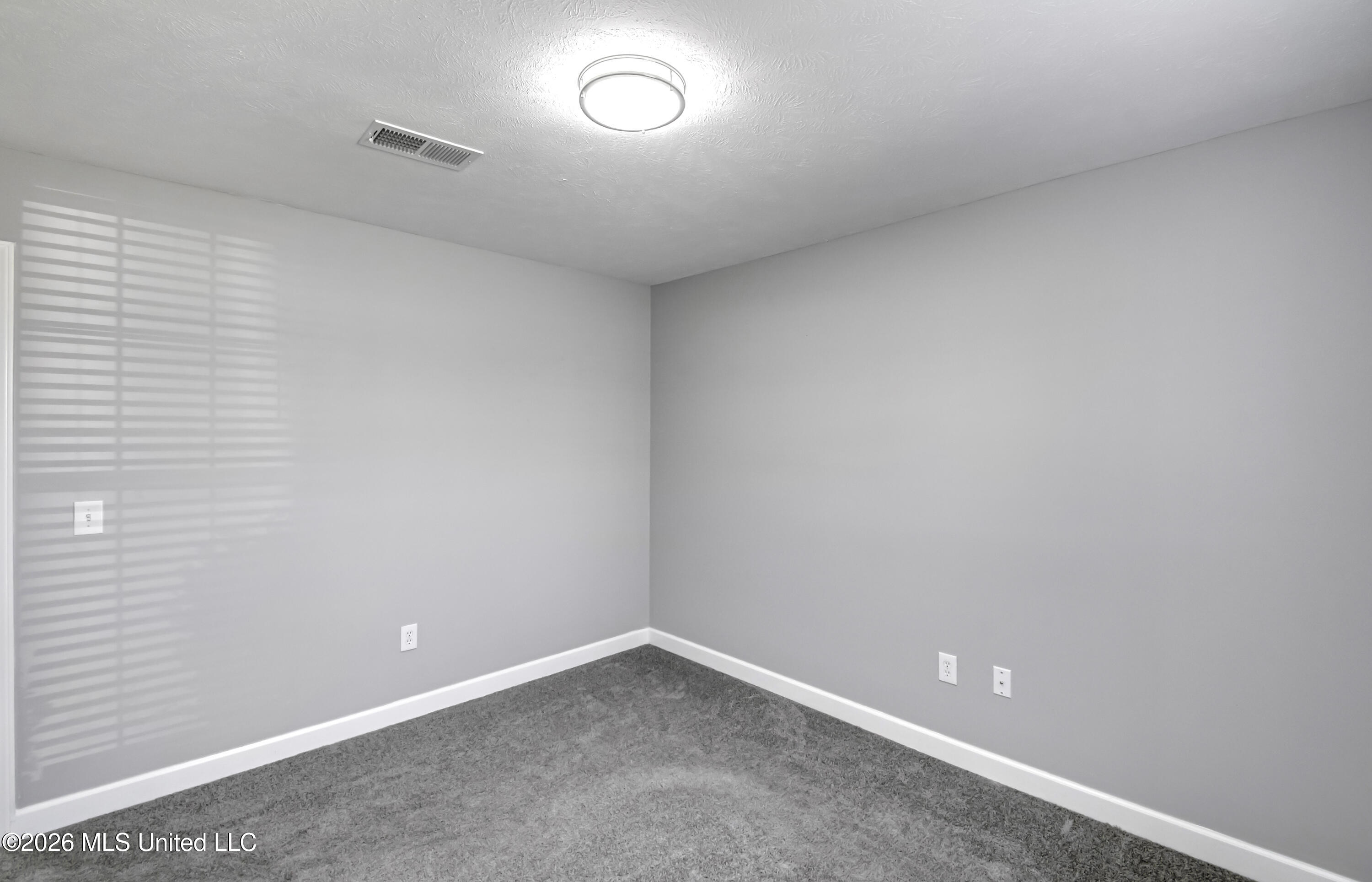 517 Roxbury Place Property Photo 49