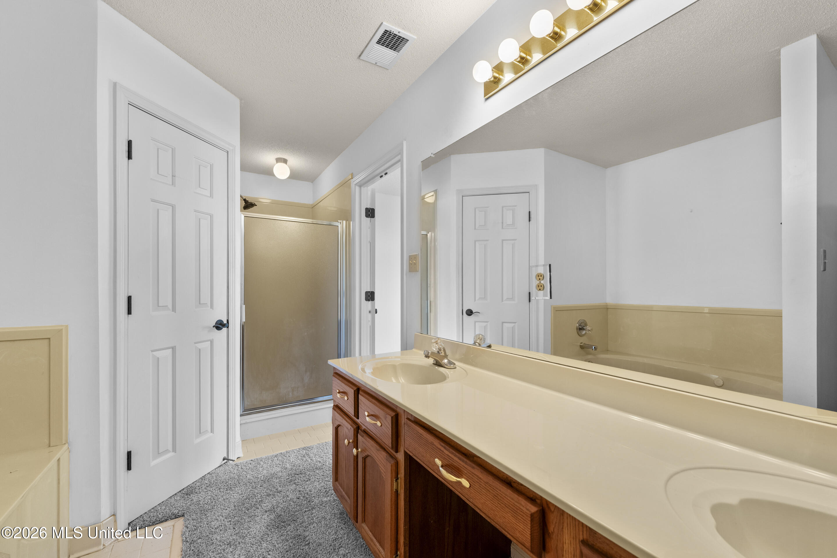 1779 Pecan Meadows Drive Property Photo 17