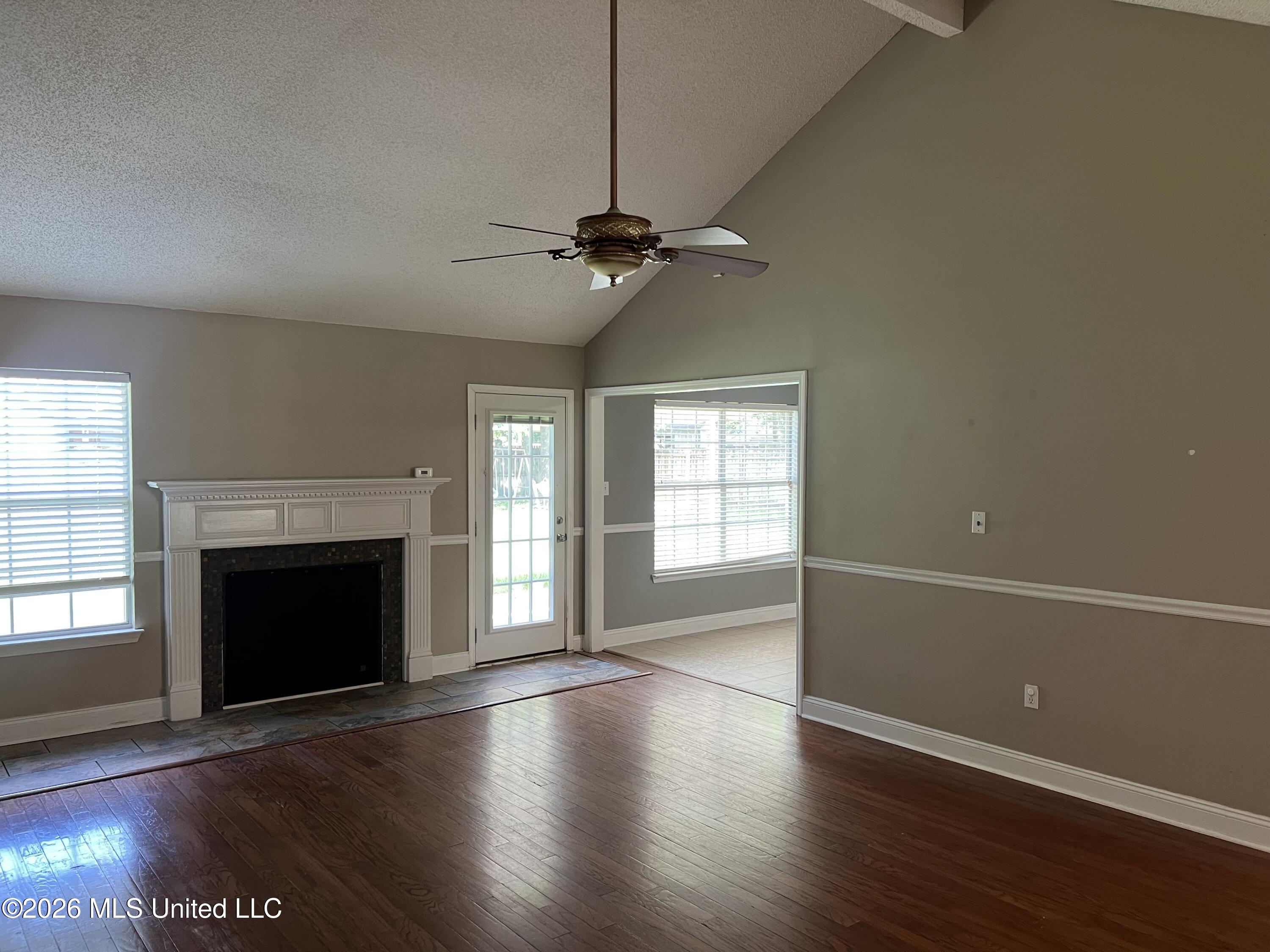 11121 Bayview Lane Property Photo 13