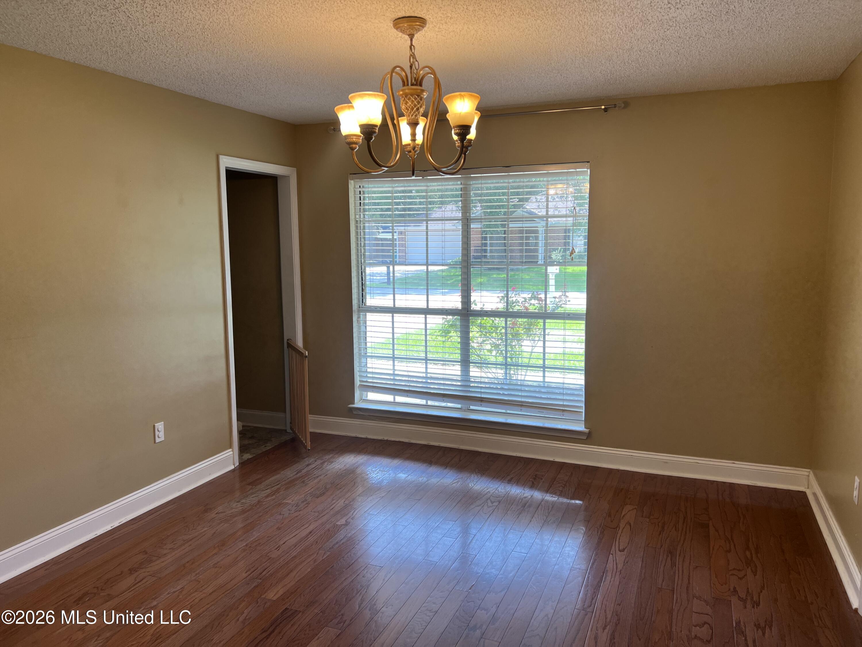 11121 Bayview Lane Property Photo 15