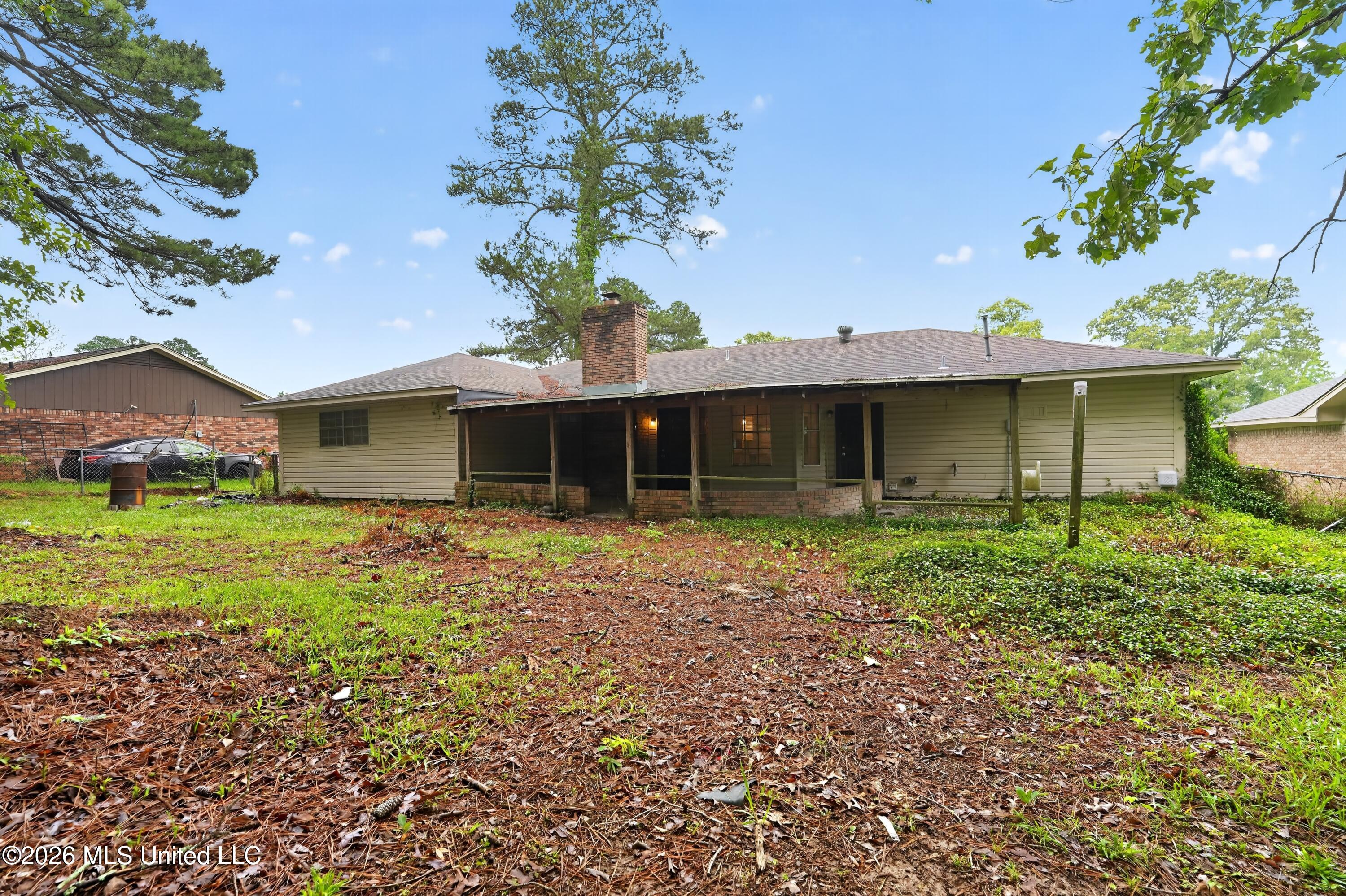 5354 Brookhollow Drive Property Photo 2