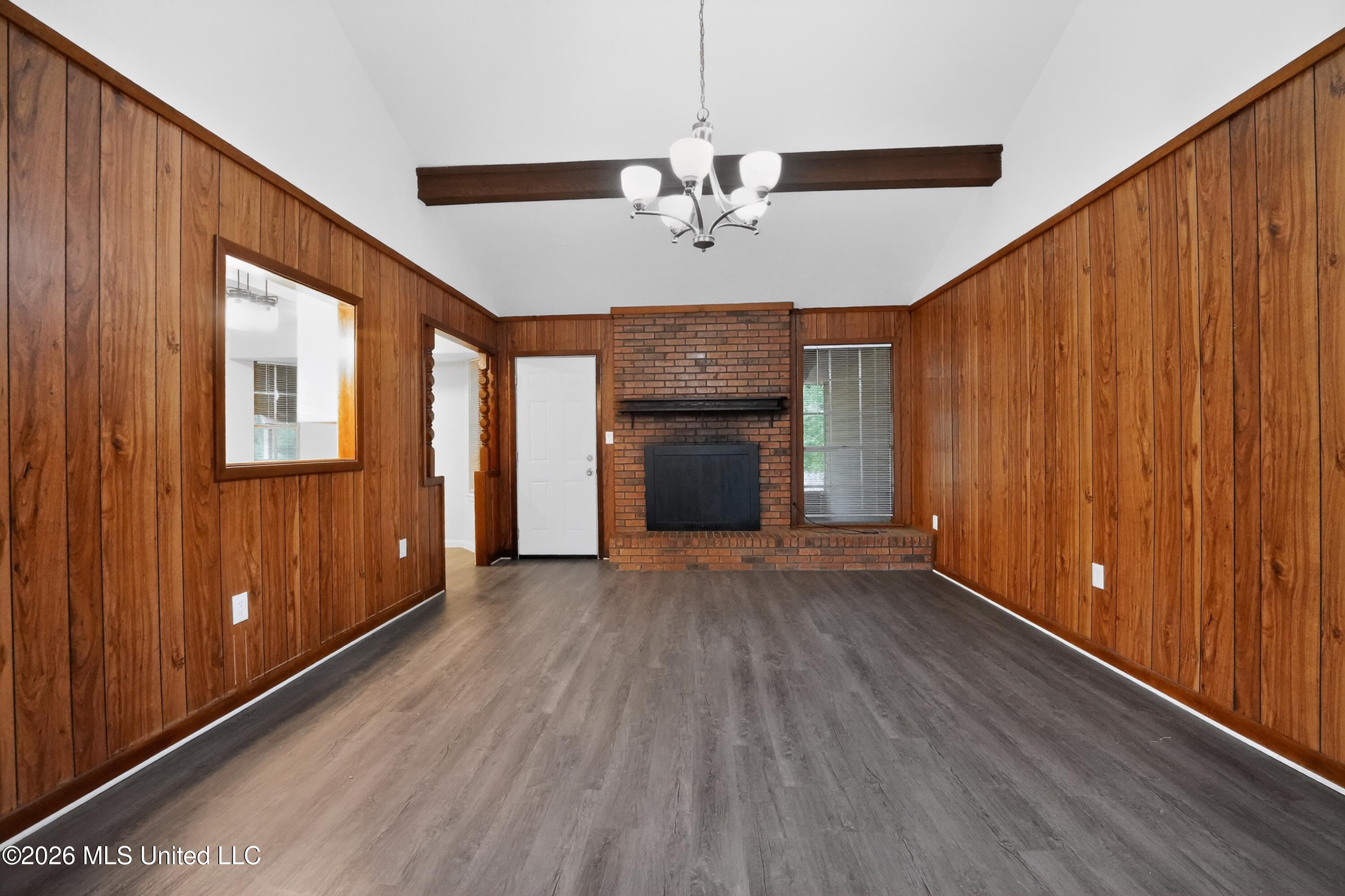 5354 Brookhollow Drive Property Photo 14