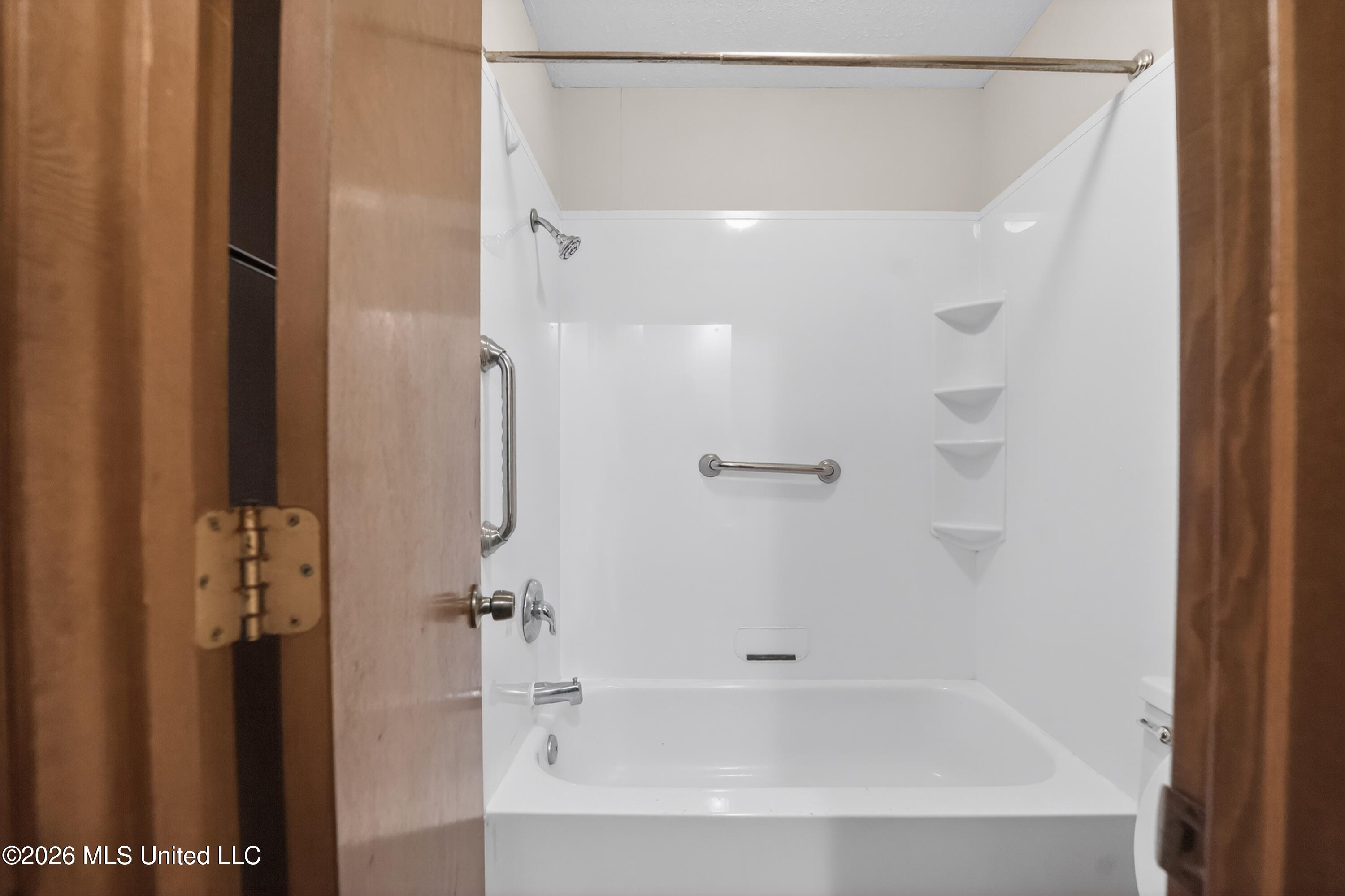 5354 Brookhollow Drive Property Photo 41