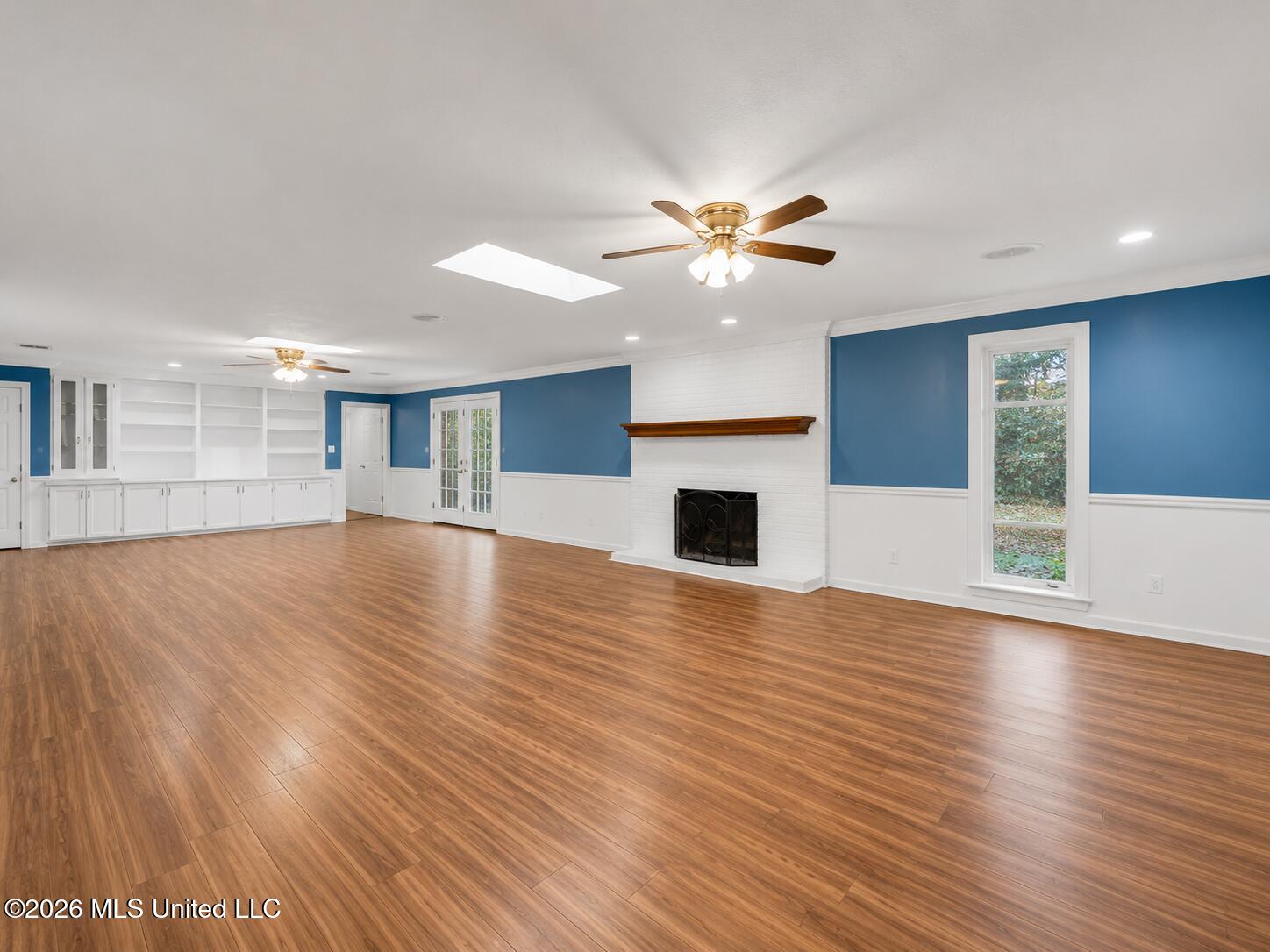 214 Swallow Drive Property Photo 2