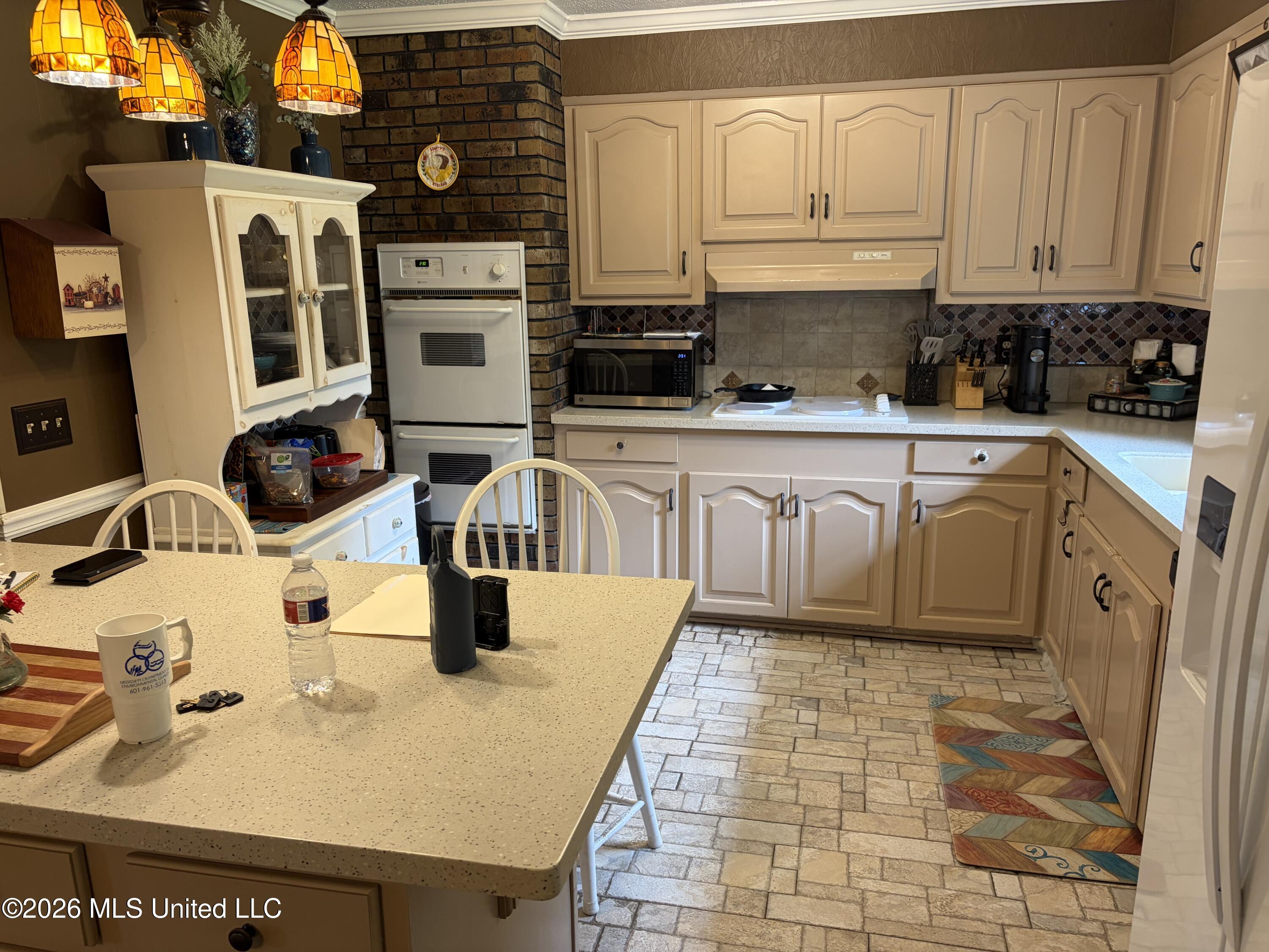 23 Nelson Circle Property Photo 7