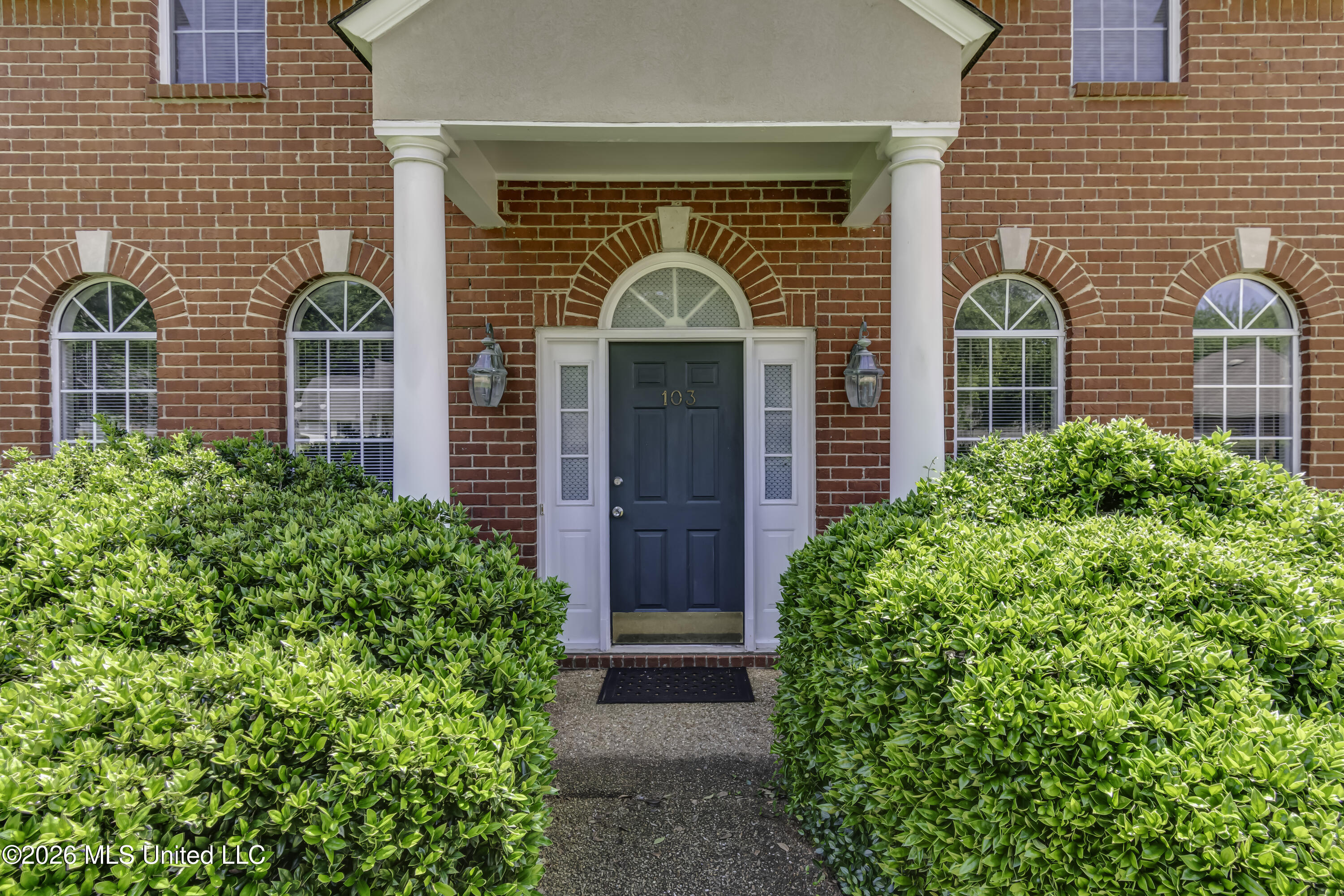 103 Somerset Cove Property Photo 1