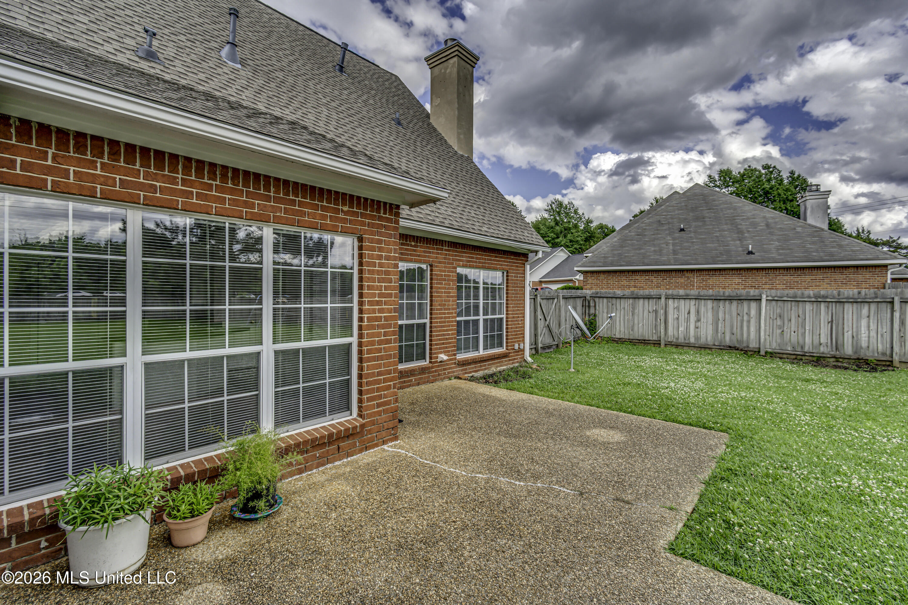 103 Somerset Cove Property Photo 5