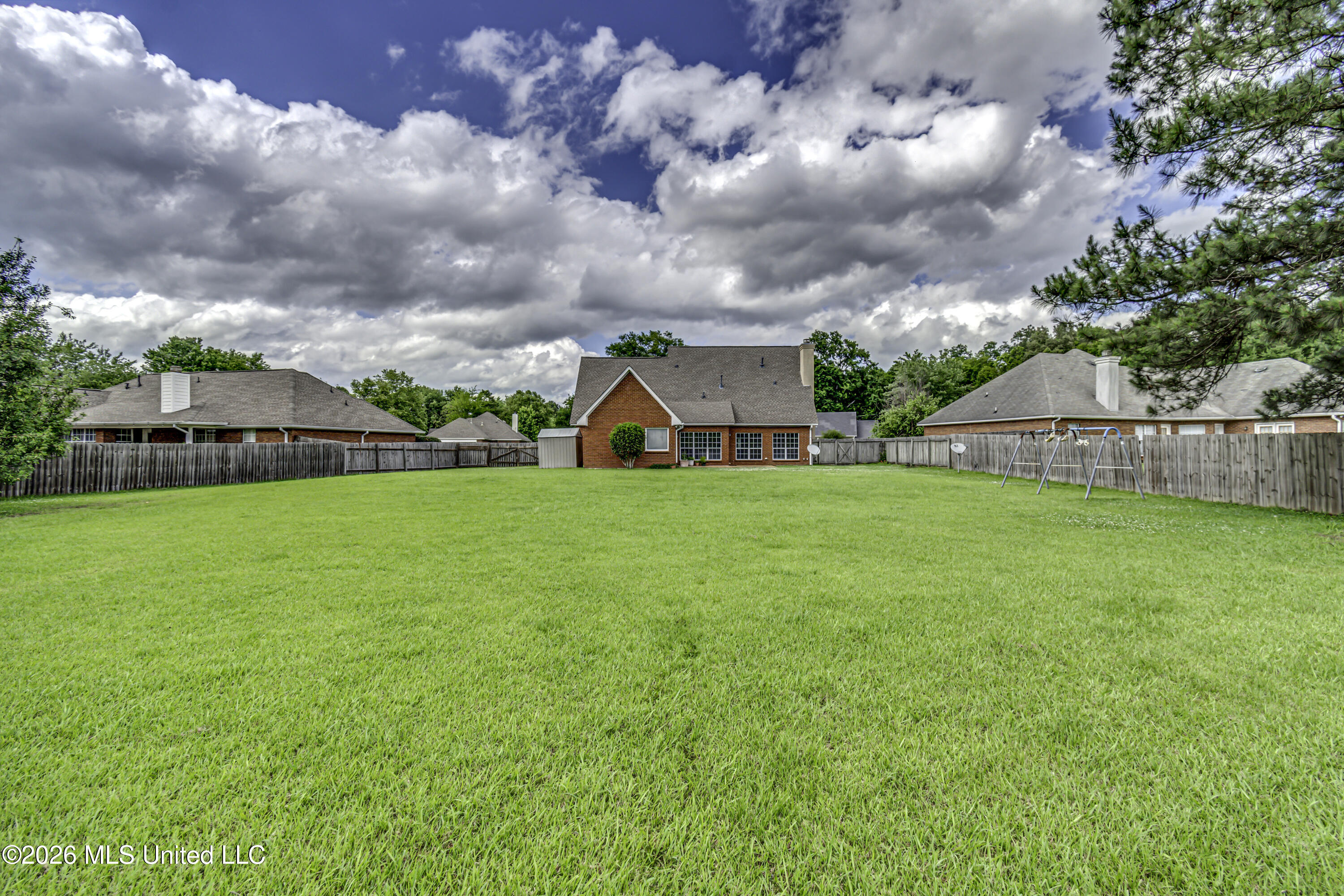 103 Somerset Cove Property Photo 6