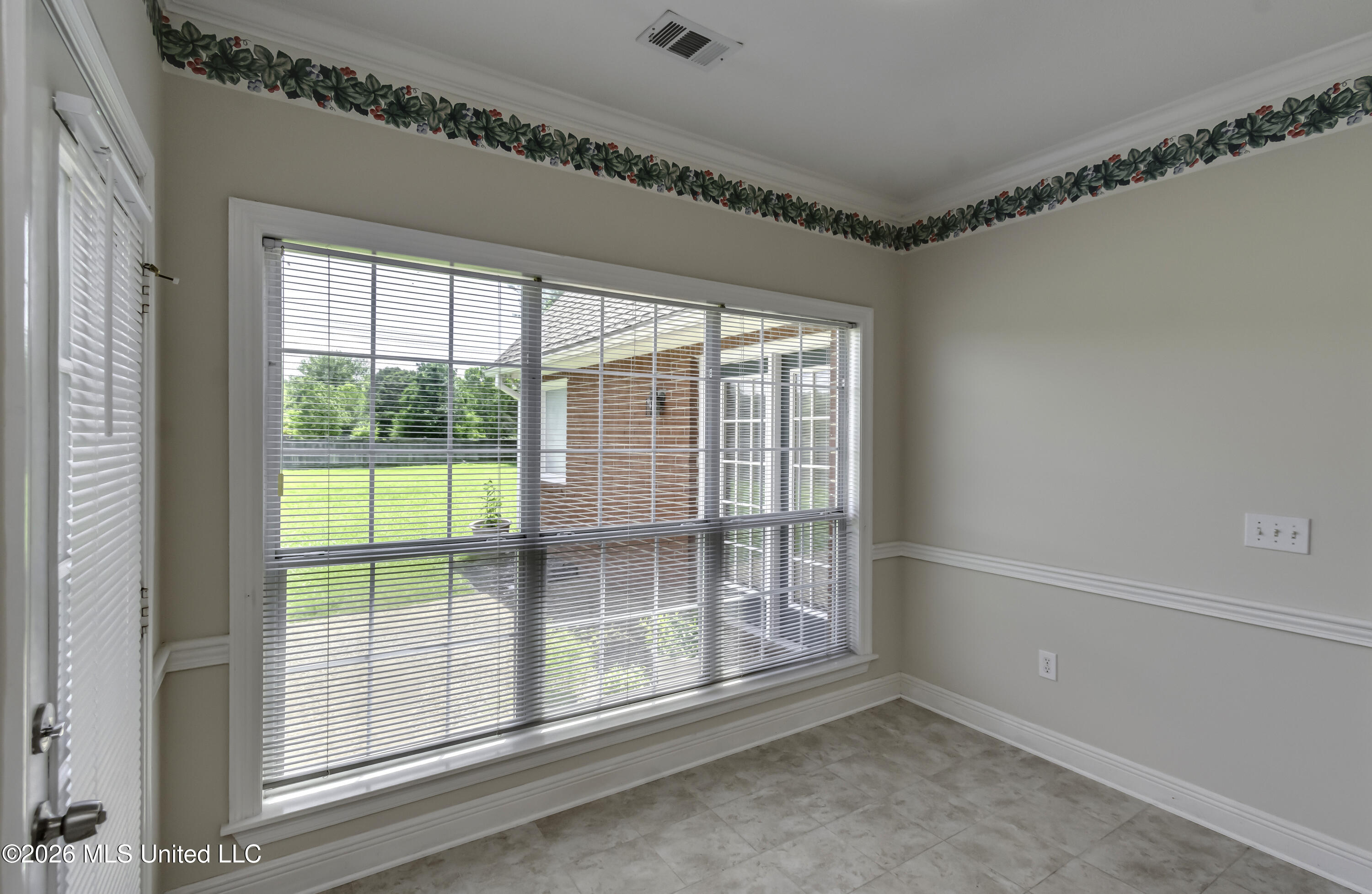 103 Somerset Cove Property Photo 33