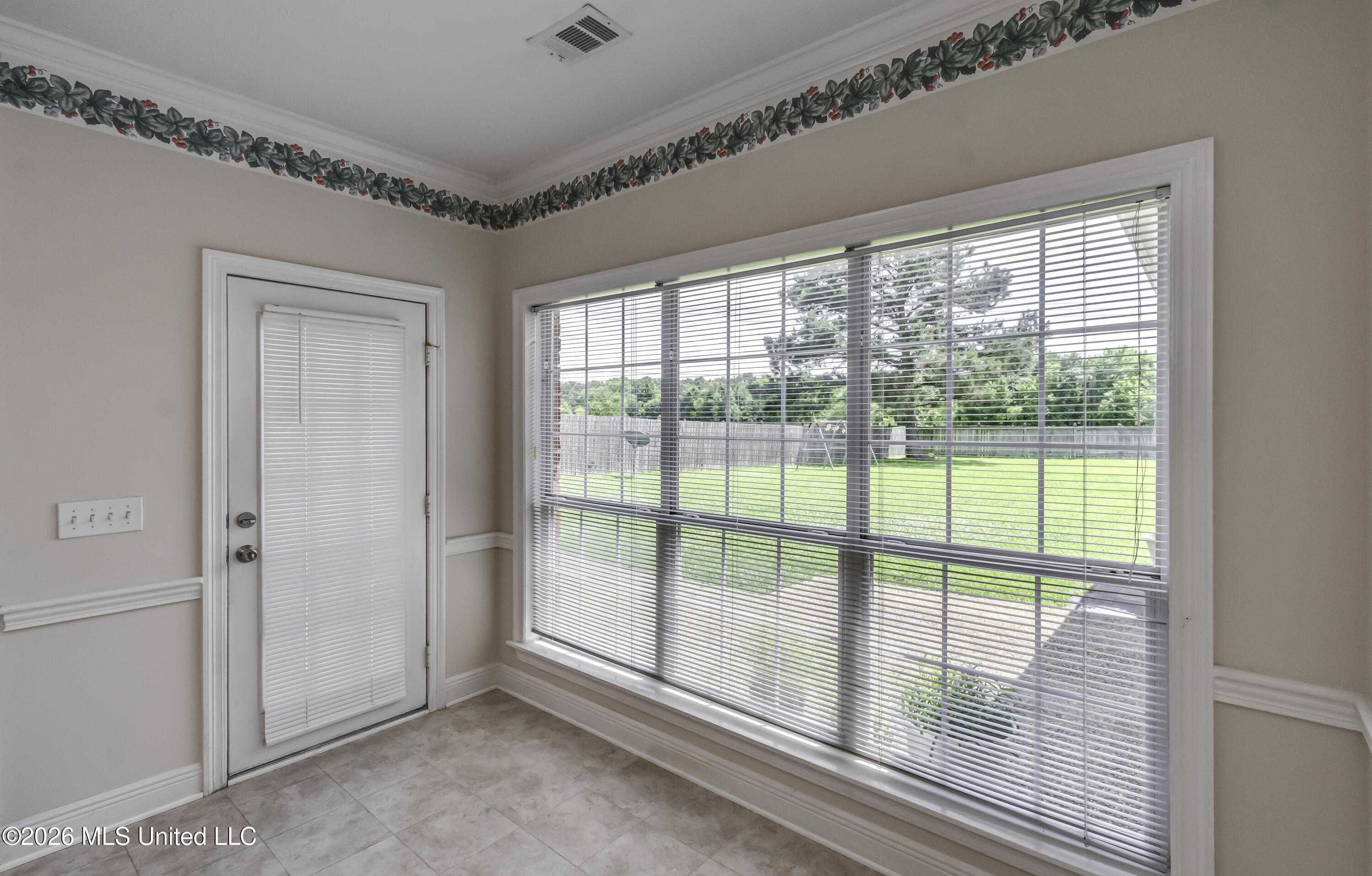 103 Somerset Cove Property Photo 34