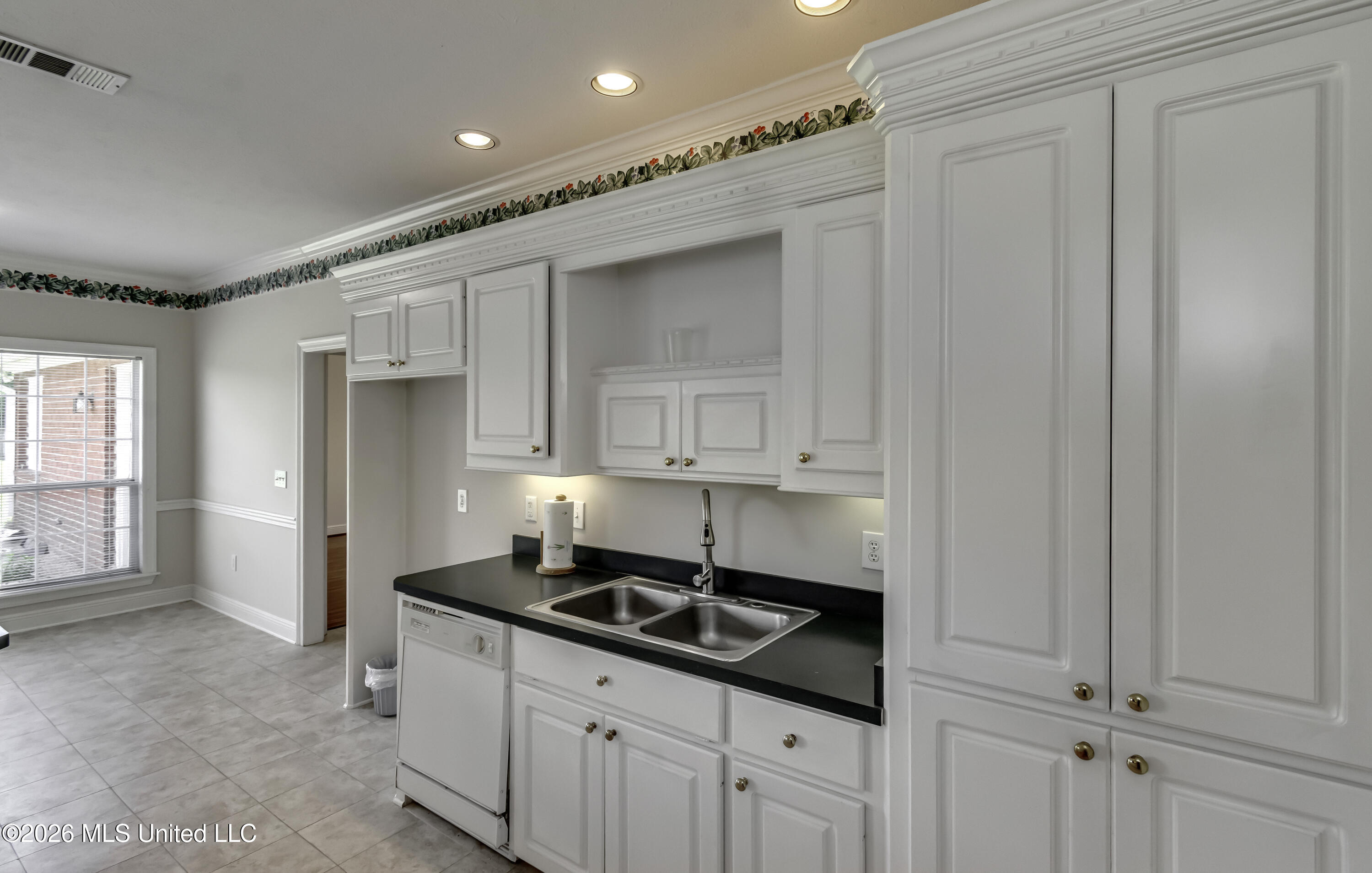 103 Somerset Cove Property Photo 43