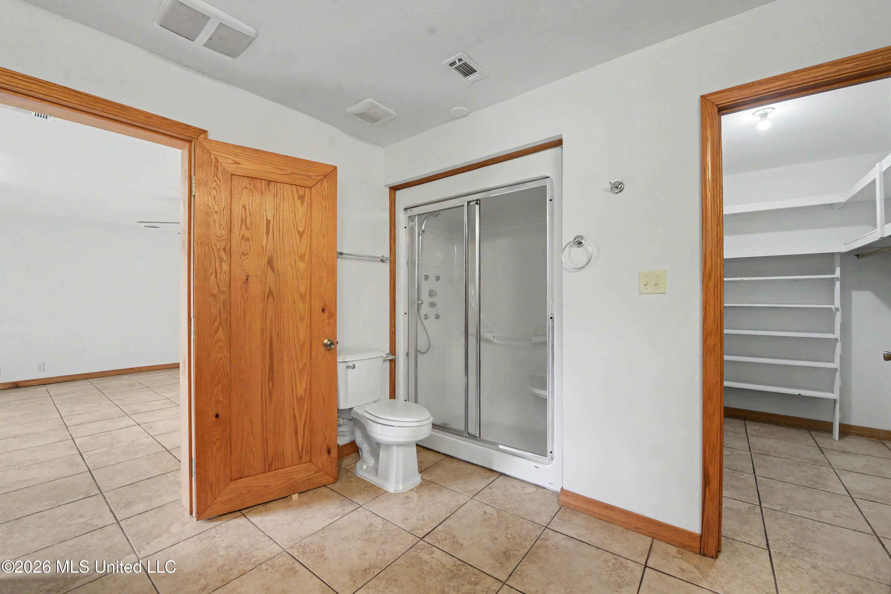 3231 Kings Bridge Road Property Photo 14