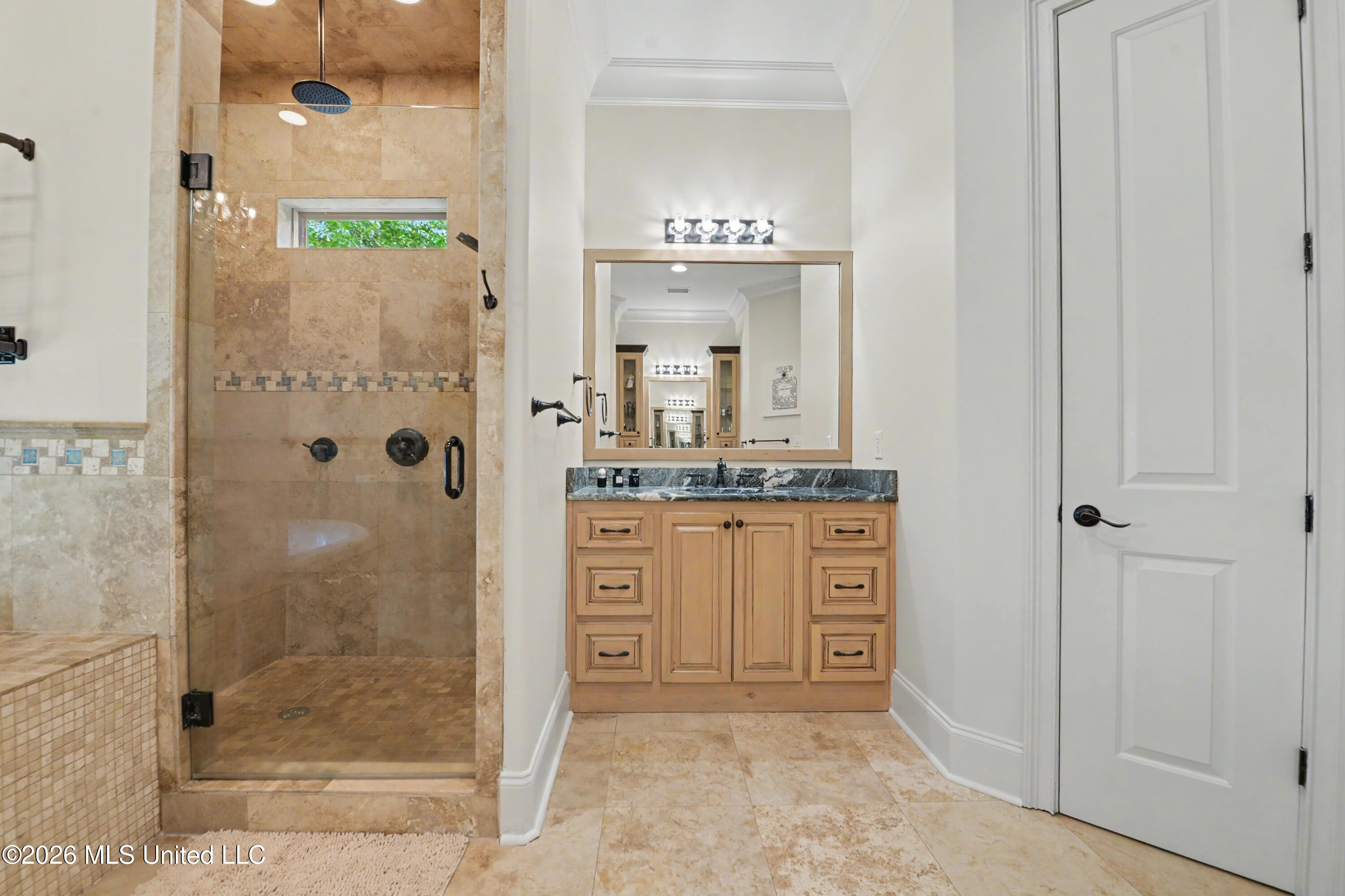 6101 Olde Oakview Property Photo 22