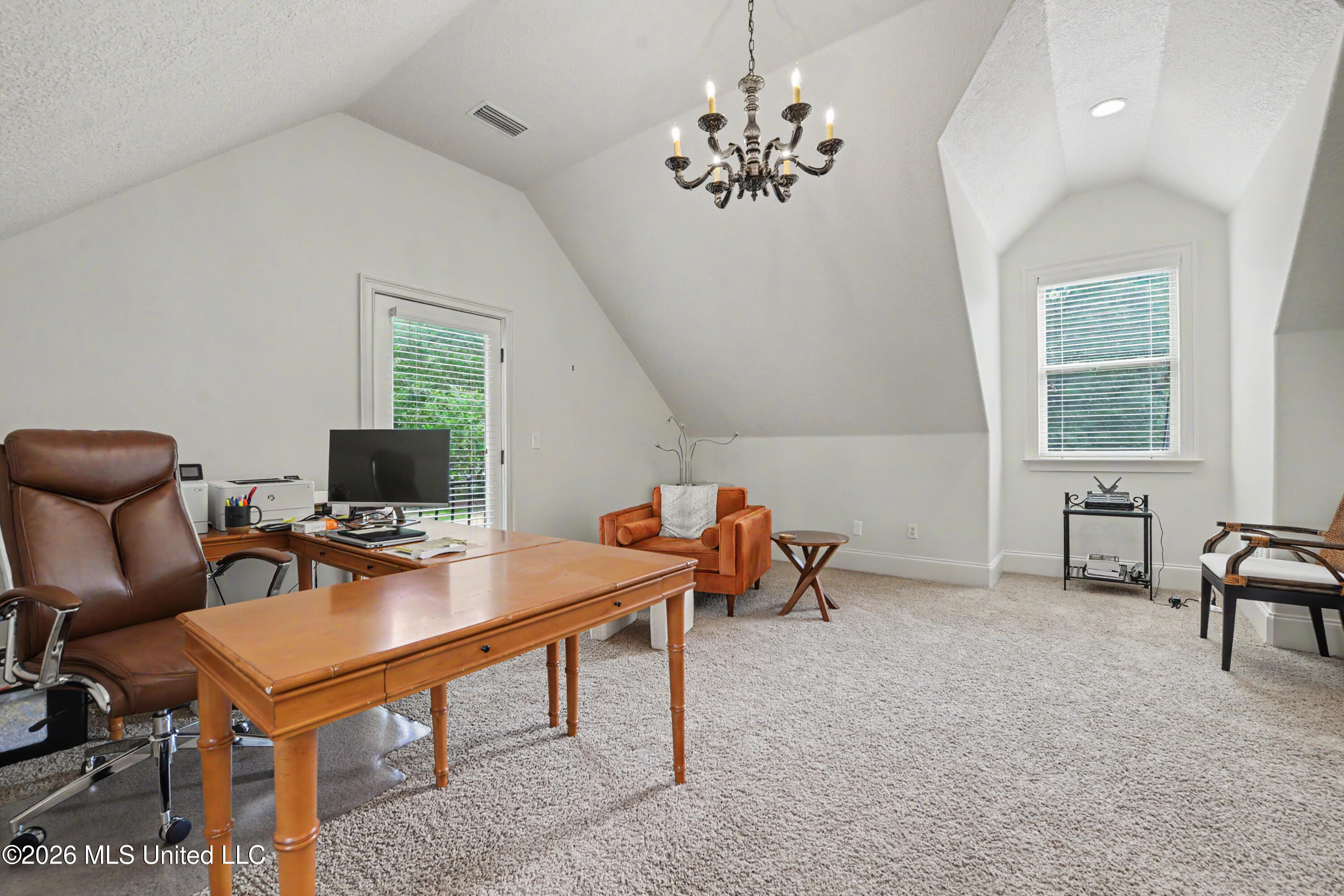 6101 Olde Oakview Property Photo 32