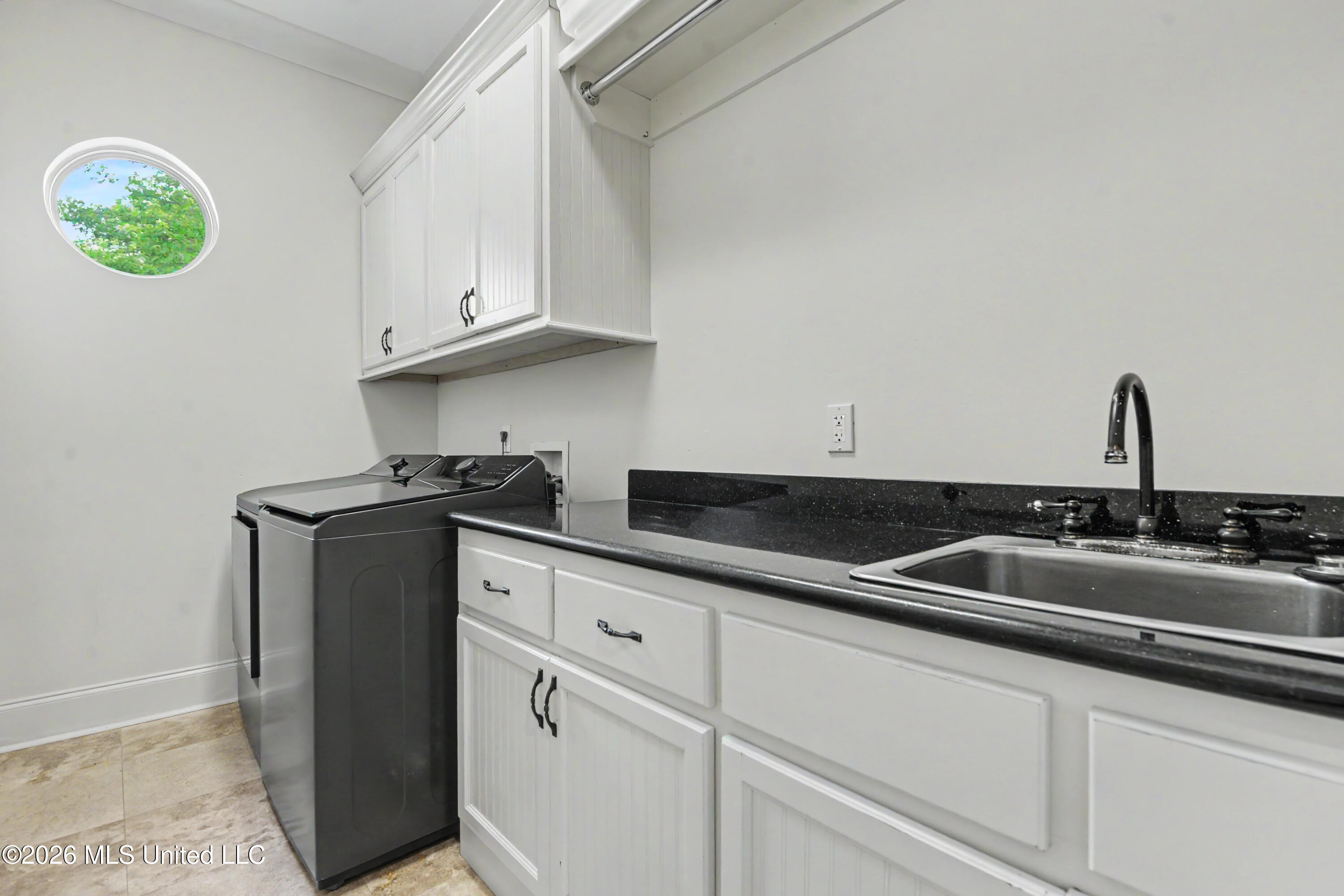 6101 Olde Oakview Property Photo 35
