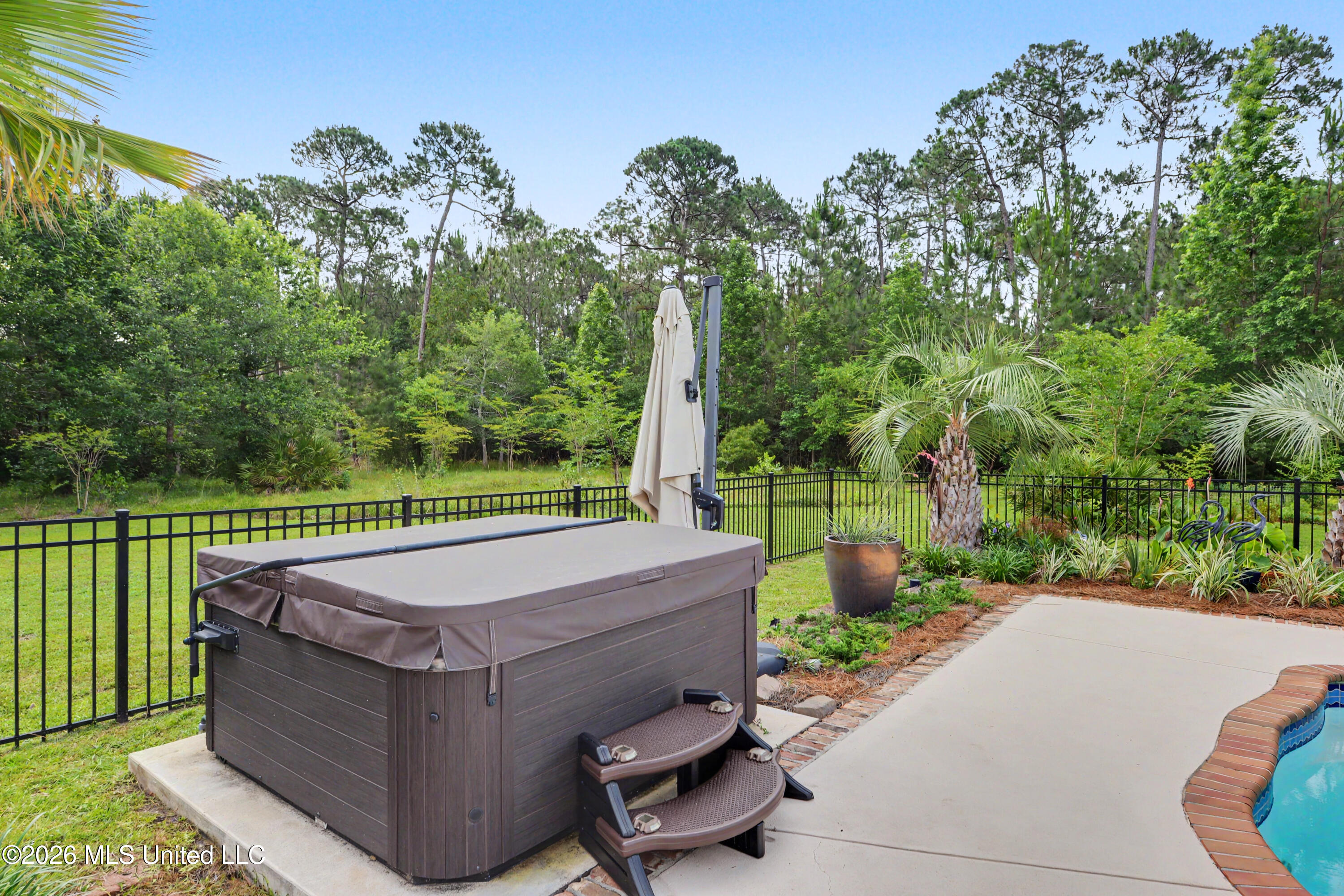 6101 Olde Oakview Property Photo 39