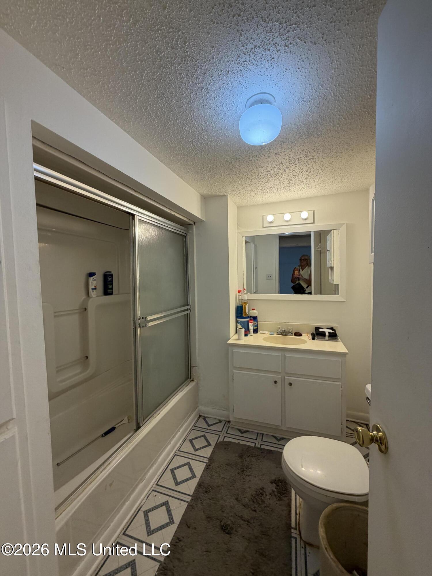 1022 Riverview Road Property Photo 3